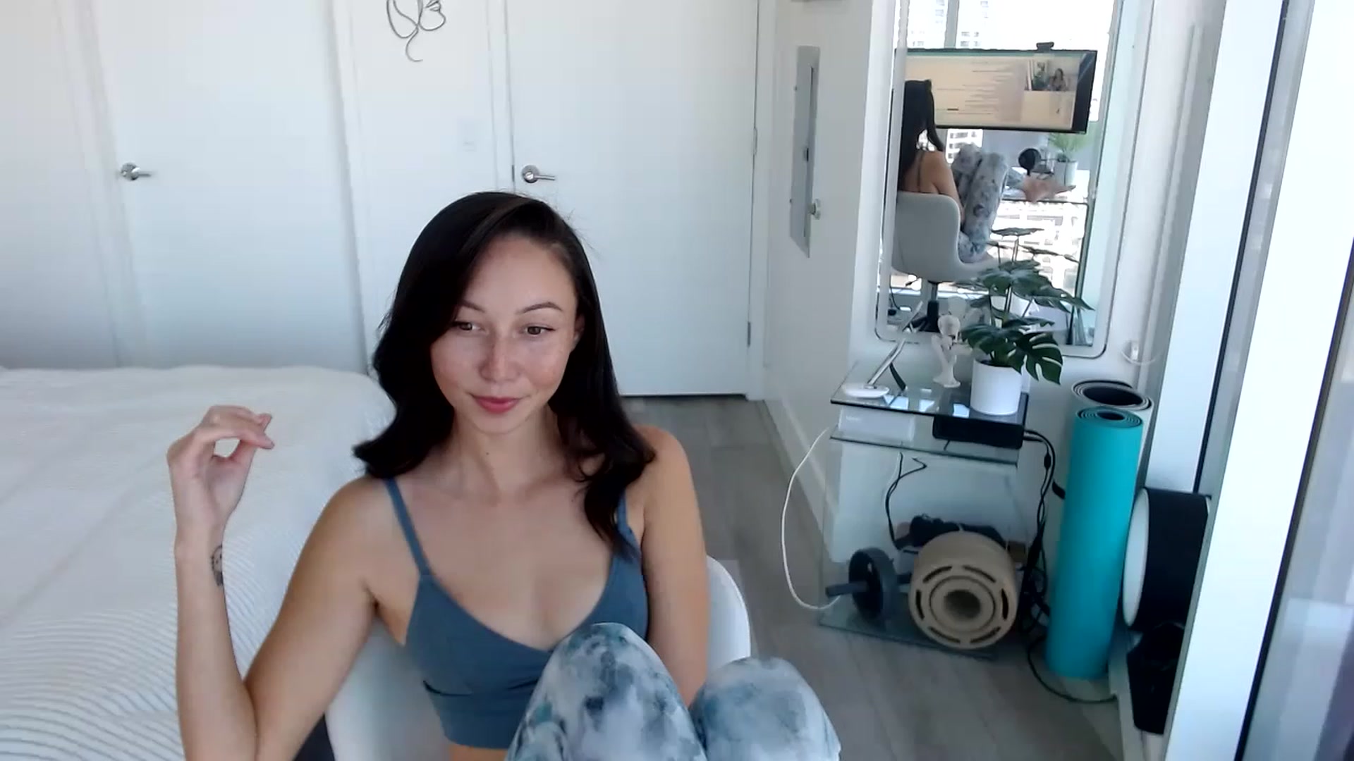Gallery image thumbnail from Miu_Minnie's myfreecams stream on, 06/21/2023, 21:11 image 1 of 20