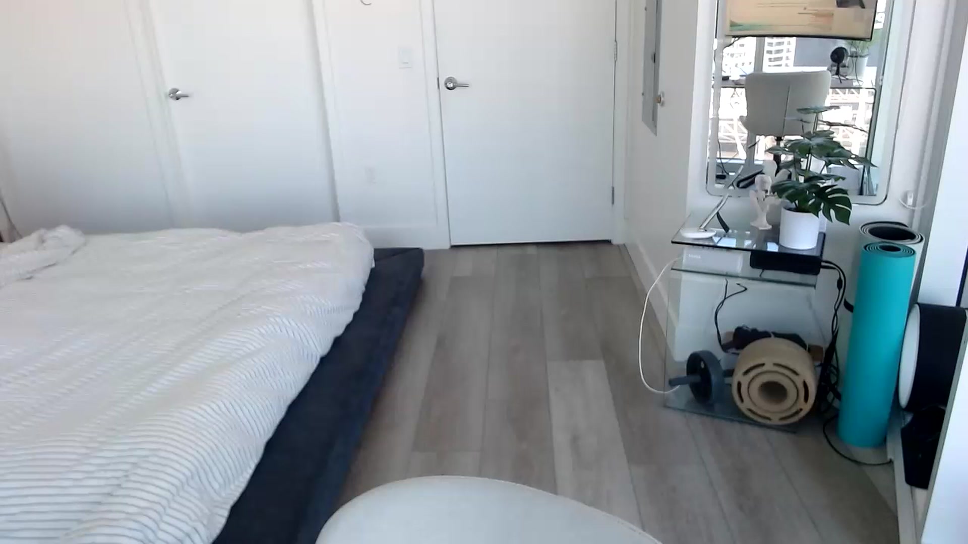Gallery image thumbnail from Miu_Minnie's myfreecams stream on, 06/26/2023, 19:44 image 3 of 20