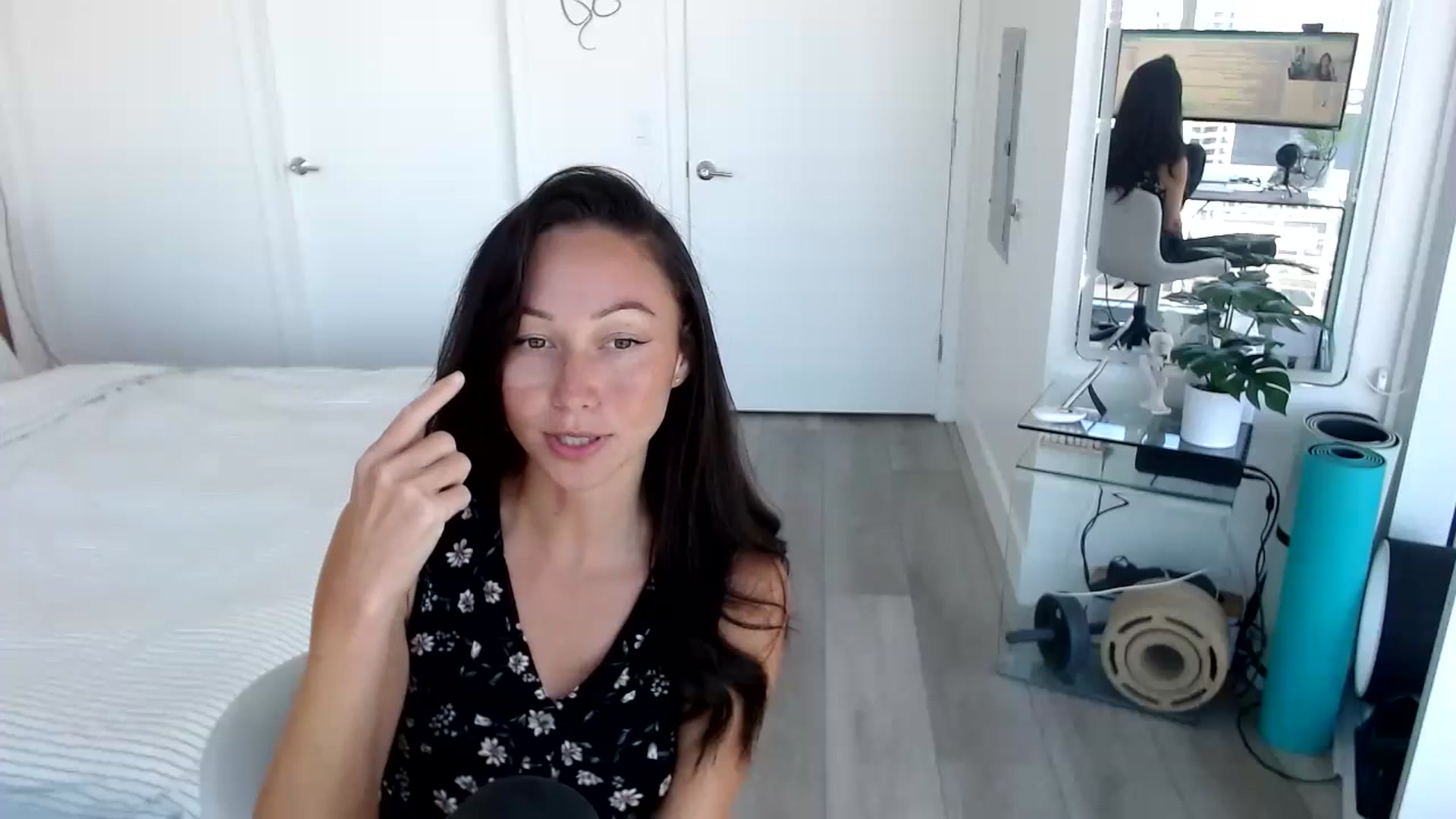 Gallery image thumbnail from Miu_Minnie's myfreecams stream on, 06/27/2023, 20:02 image 10 of 20