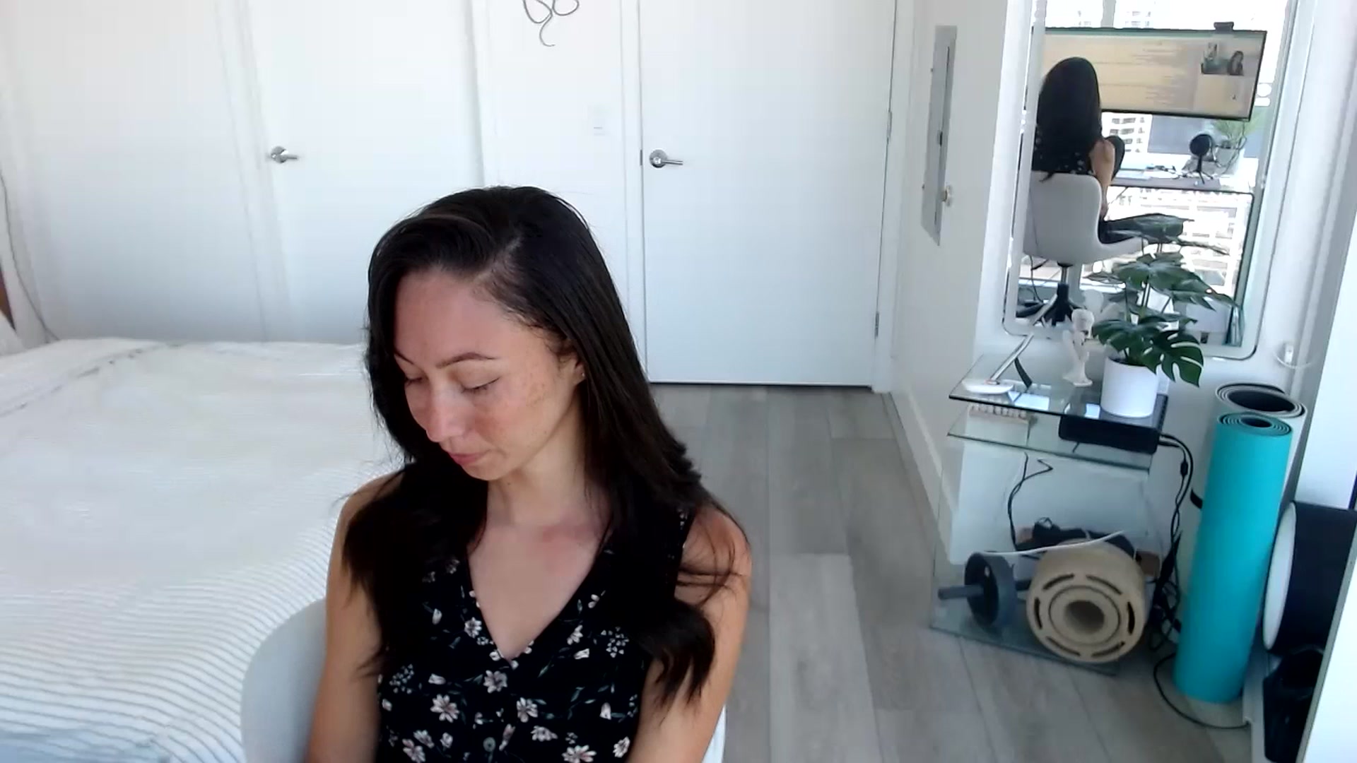 Gallery image thumbnail from Miu_Minnie's myfreecams stream on, 06/27/2023, 20:02 image 12 of 20