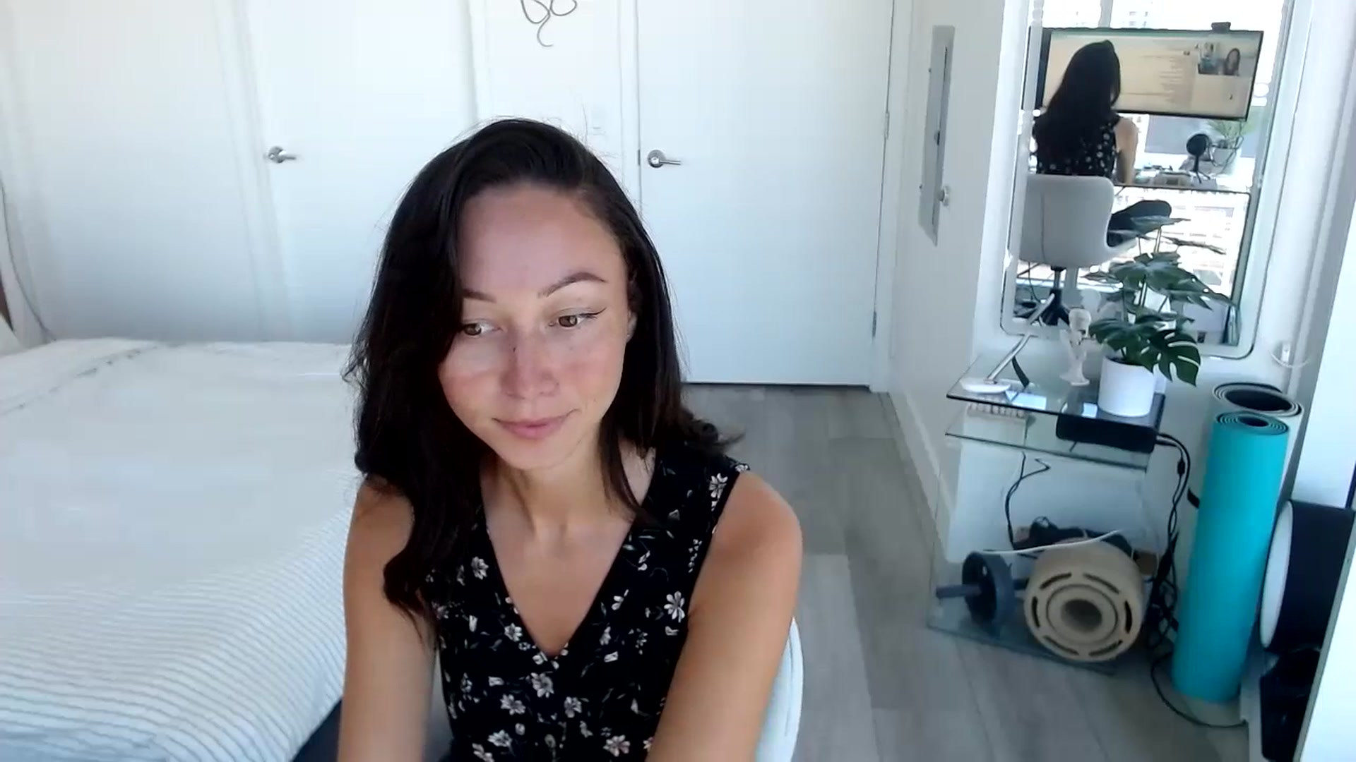 Gallery image thumbnail from Miu_Minnie's myfreecams stream on, 06/27/2023, 20:02 image 6 of 20