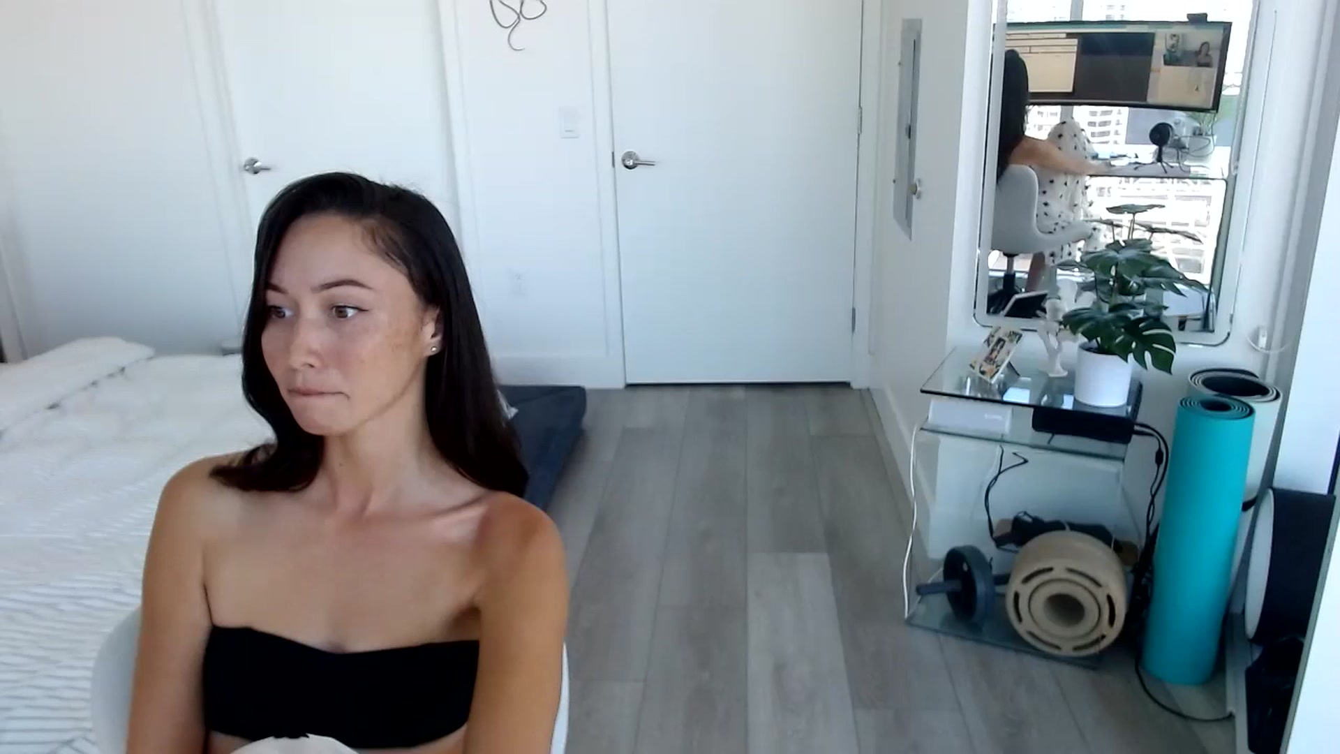 Gallery image thumbnail from Miu_Minnie's myfreecams stream on, 07/11/2023, 20:13 image 11 of 20