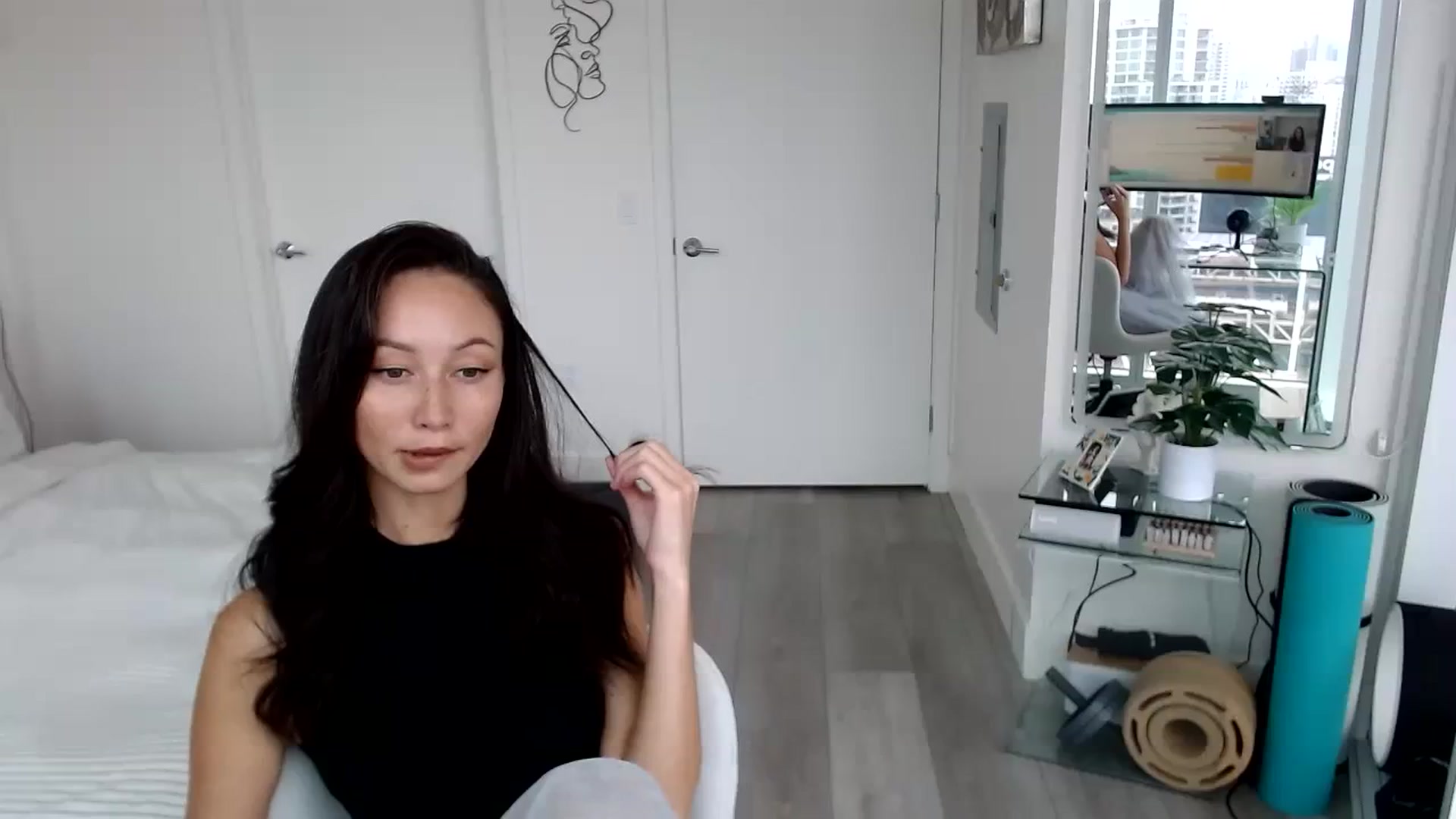 Gallery image thumbnail from Miu_Minnie's myfreecams stream on, 07/31/2023, 19:32 image 15 of 20