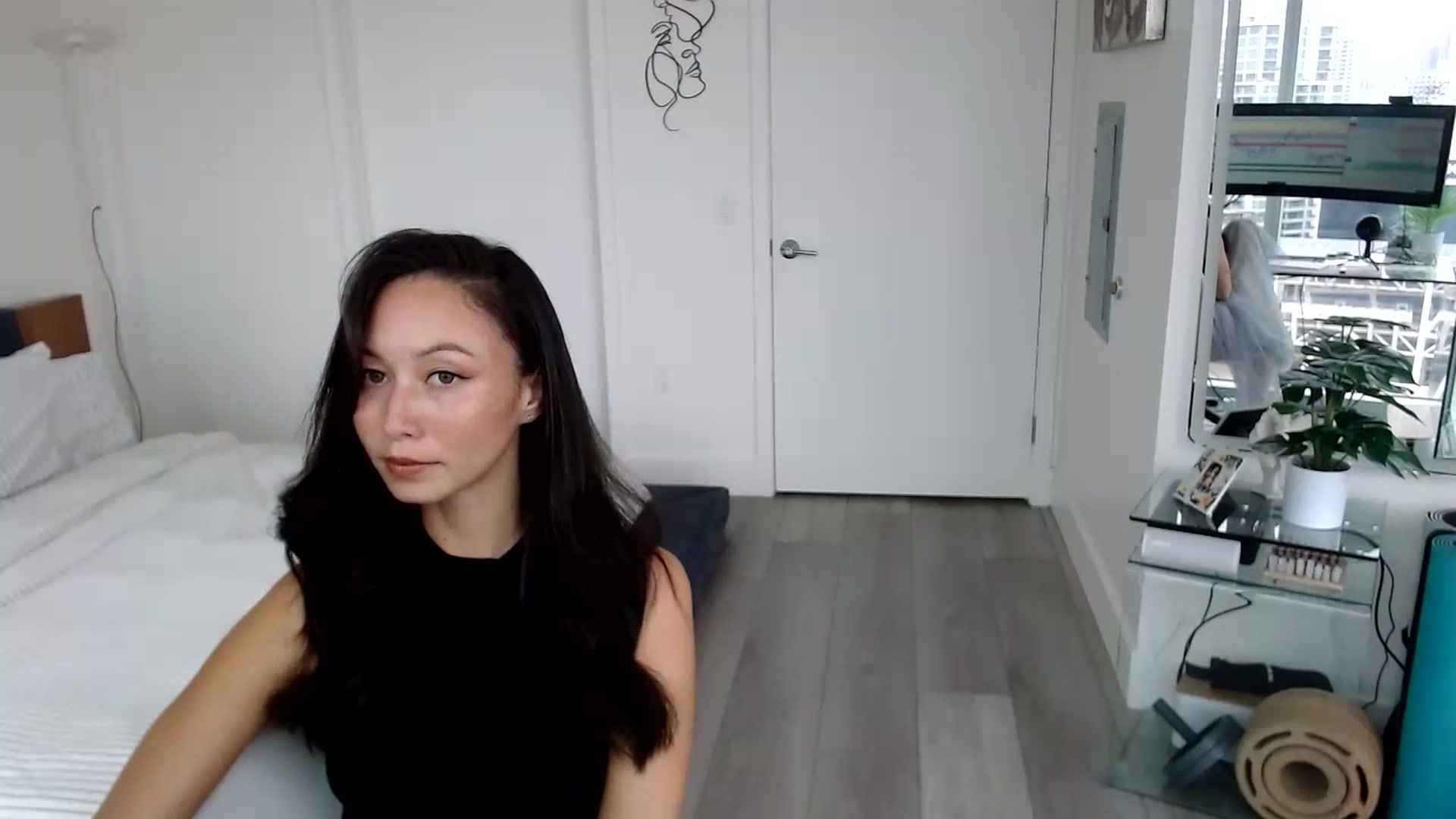 Gallery image thumbnail from Miu_Minnie's myfreecams stream on, 07/31/2023, 20:04 image 14 of 20