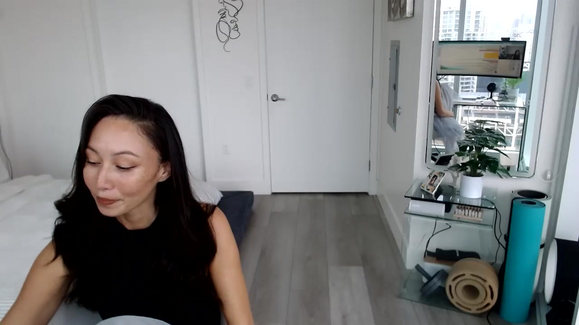 Gallery image thumbnail from Miu_Minnie's myfreecams stream on, 07/31/2023, 20:04 image 5 of 20