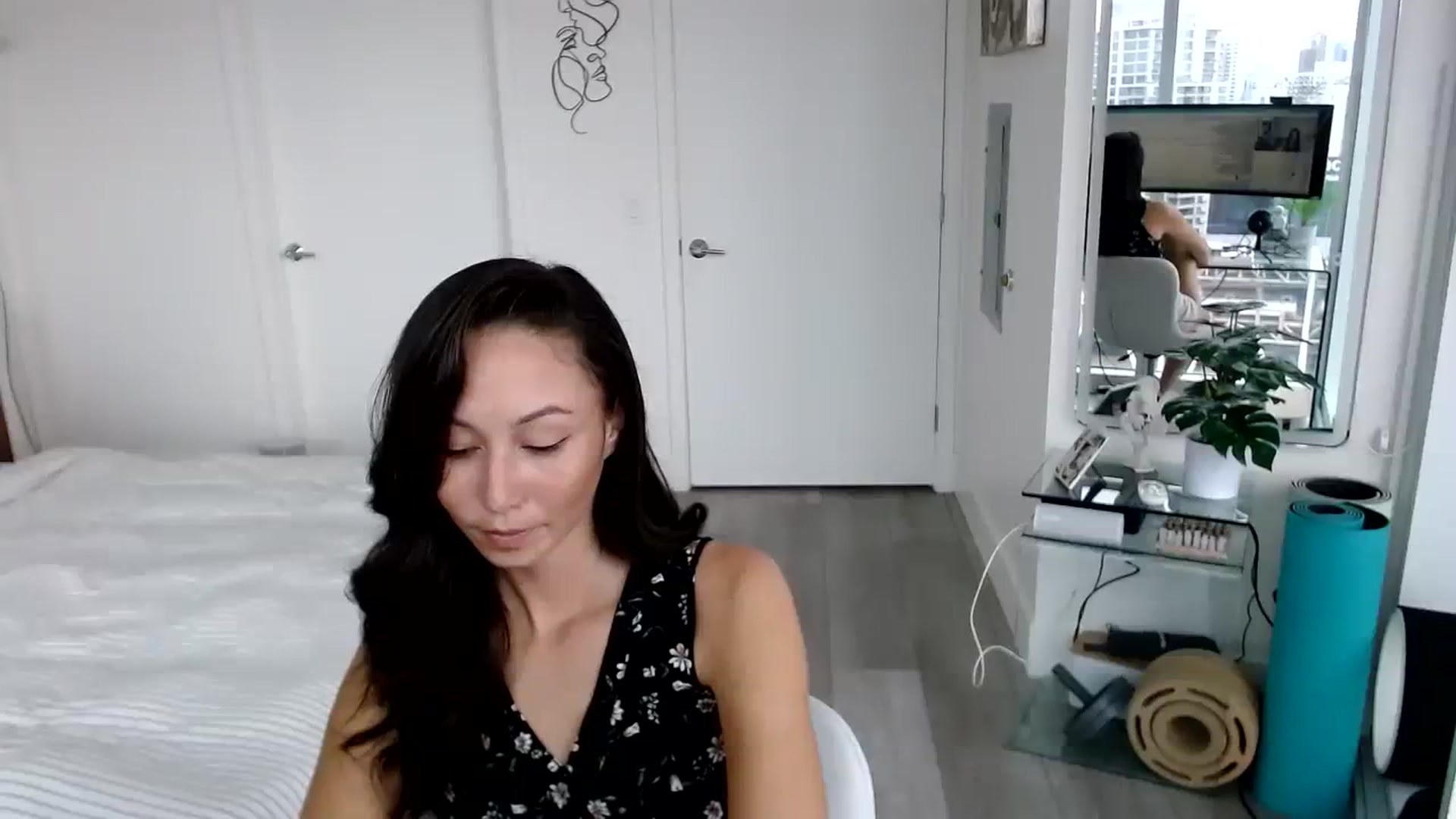 Gallery image thumbnail from Miu_Minnie's myfreecams stream on, 08/10/2023, 20:15 image 16 of 20