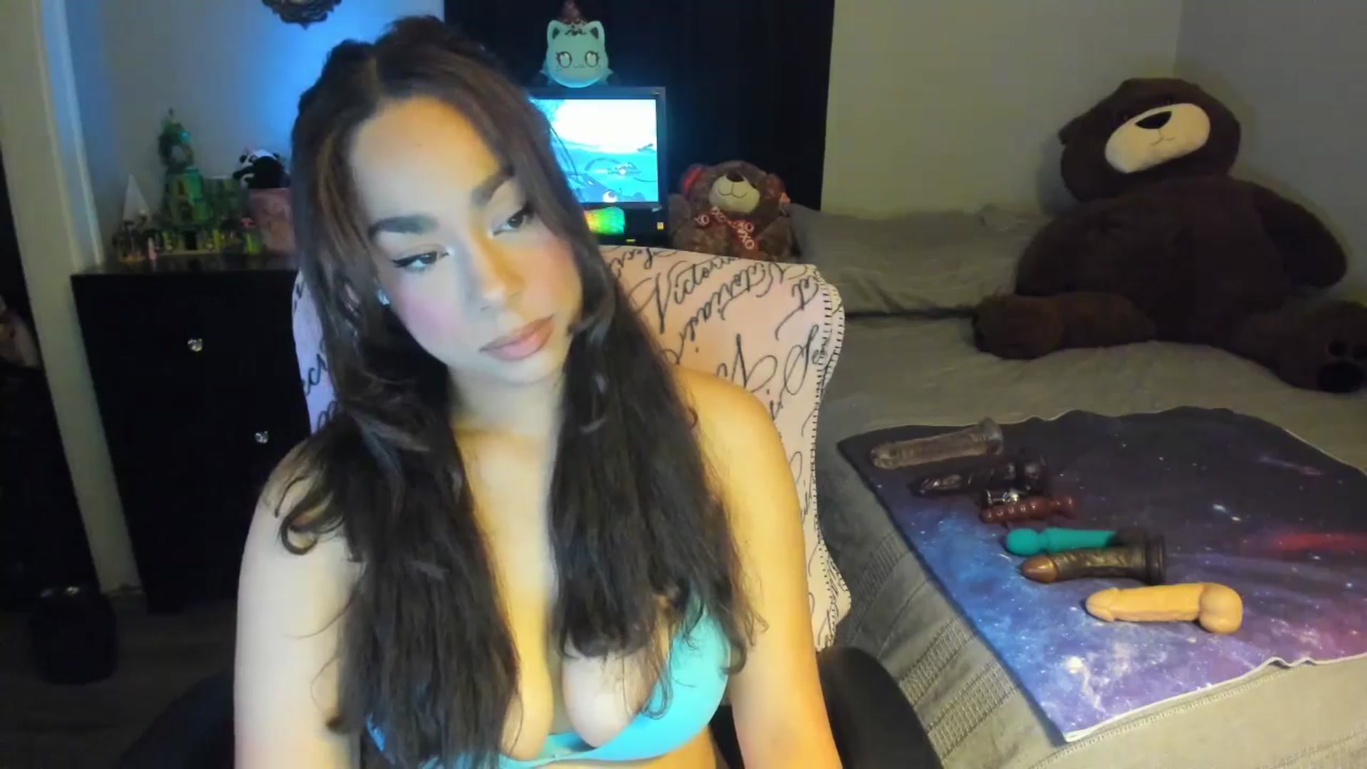 Gallery image thumbnail from Mixed_baedd's myfreecams stream on, 07/17/2025, 09:42 image 10 of 20