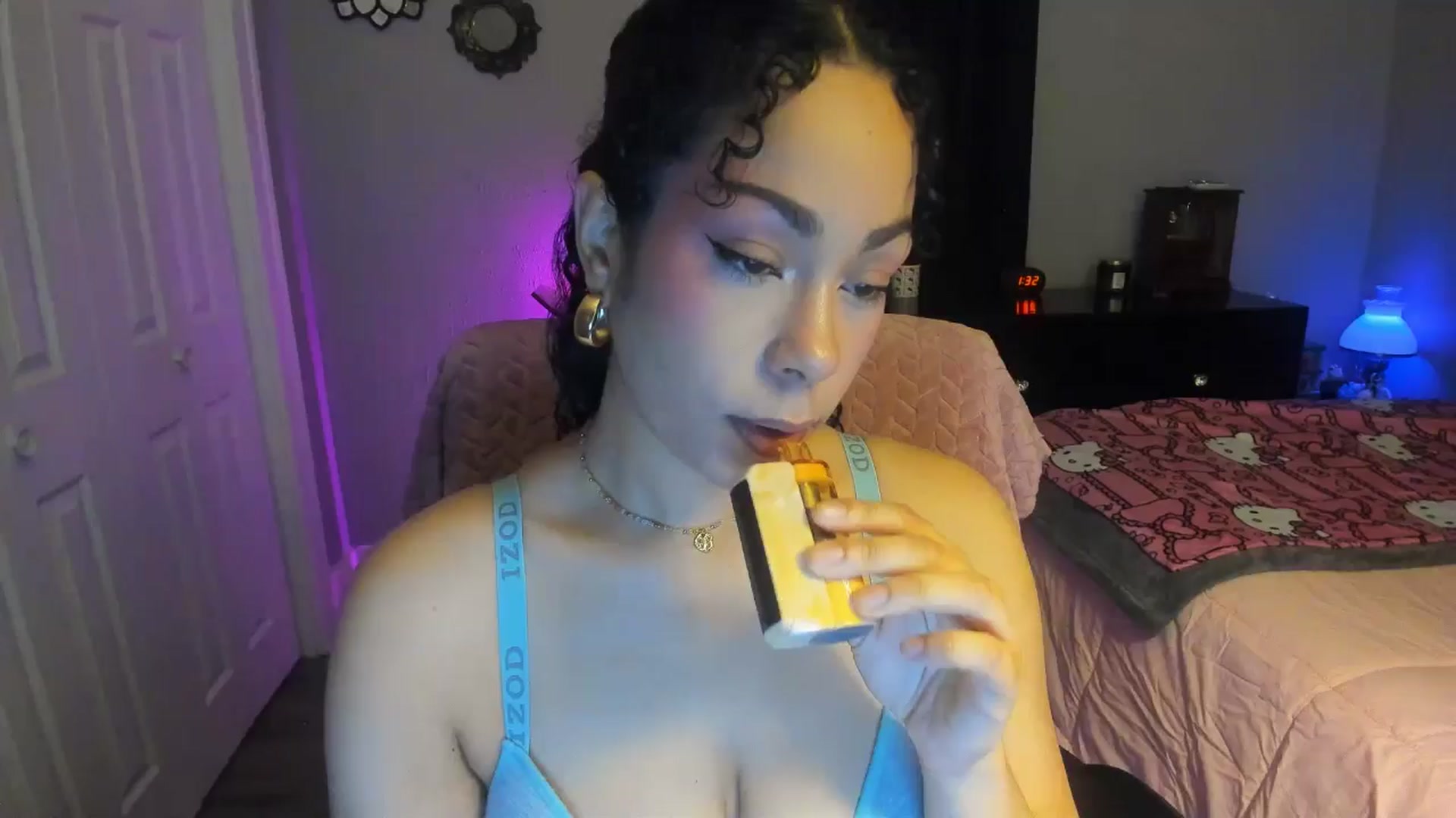 Gallery image thumbnail from Mixed_baedd's myfreecams stream on, 04/15/2026, 05:36 image 20 of 20