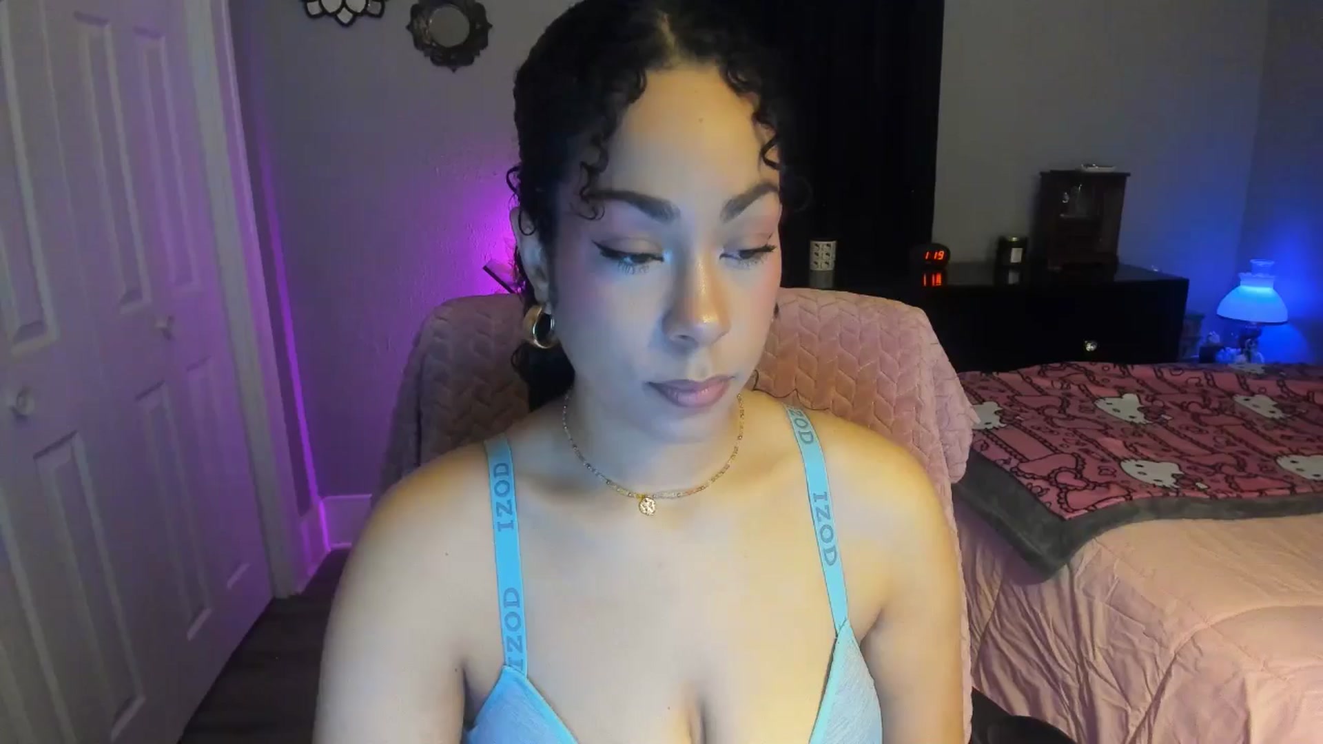 Gallery image thumbnail from Mixed_baedd's myfreecams stream on, 04/15/2026, 05:36 image 1 of 20
