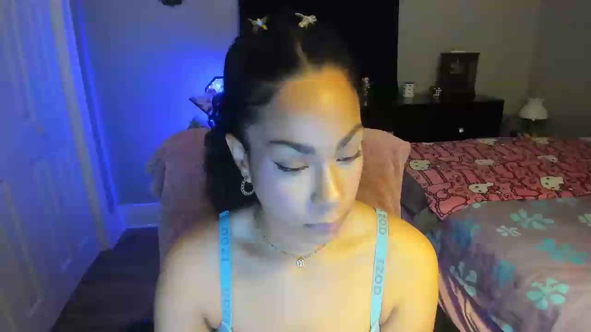 Gallery image thumbnail from Mixed_baedd's myfreecams stream on, 06/15/2026, 07:40 image 3 of 20