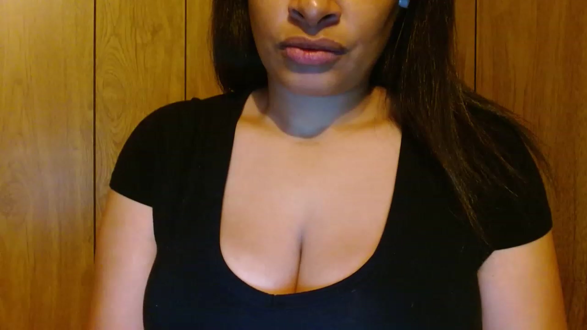Gallery image thumbnail from Mixedebony's myfreecams stream on, 12/16/2022, 14:19 image 20 of 20