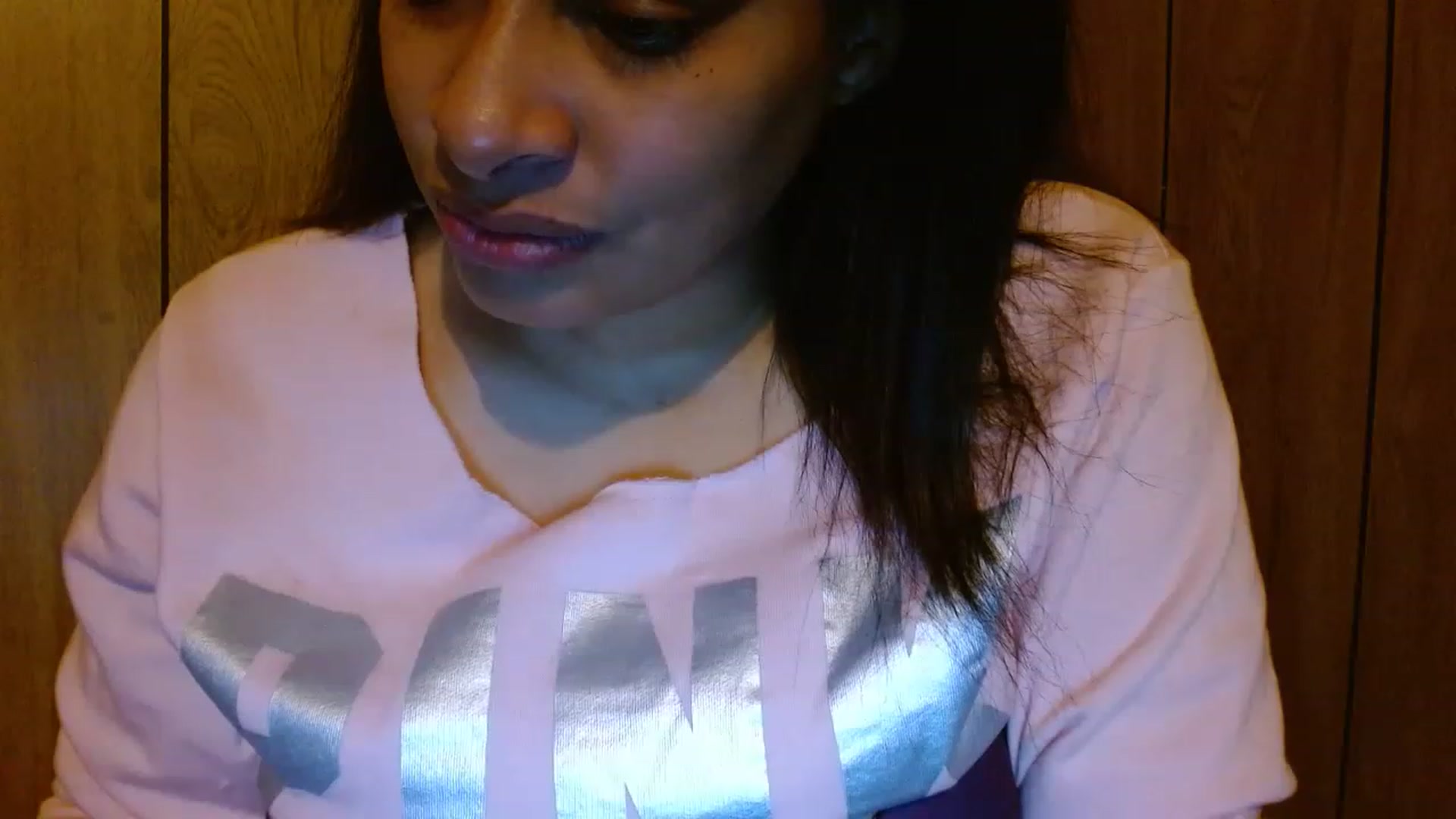 Gallery image thumbnail from Mixedebony's myfreecams stream on, 12/26/2022, 19:29 image 12 of 20