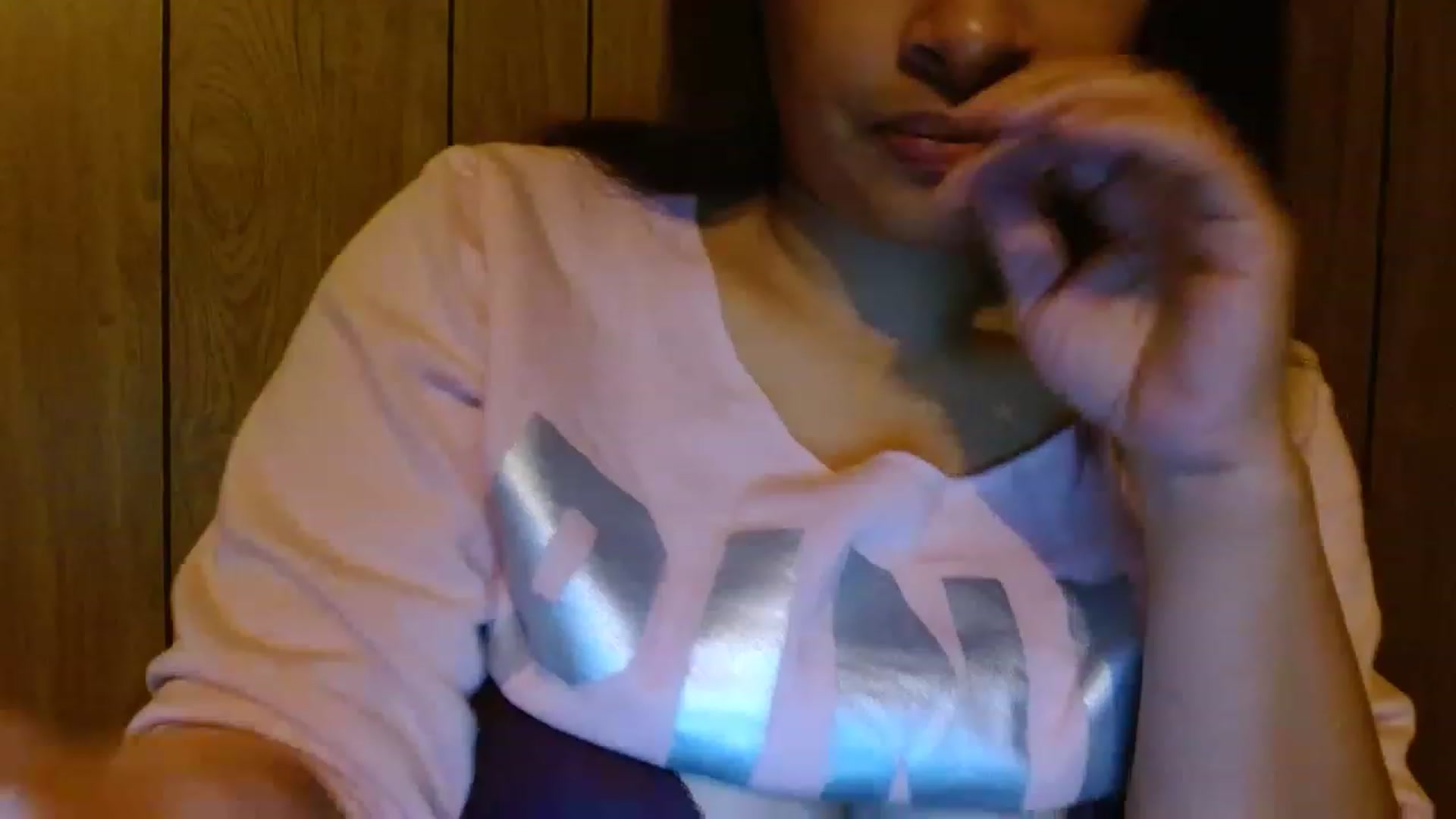 Gallery image thumbnail from Mixedebony's myfreecams stream on, 12/26/2022, 19:29 image 13 of 20