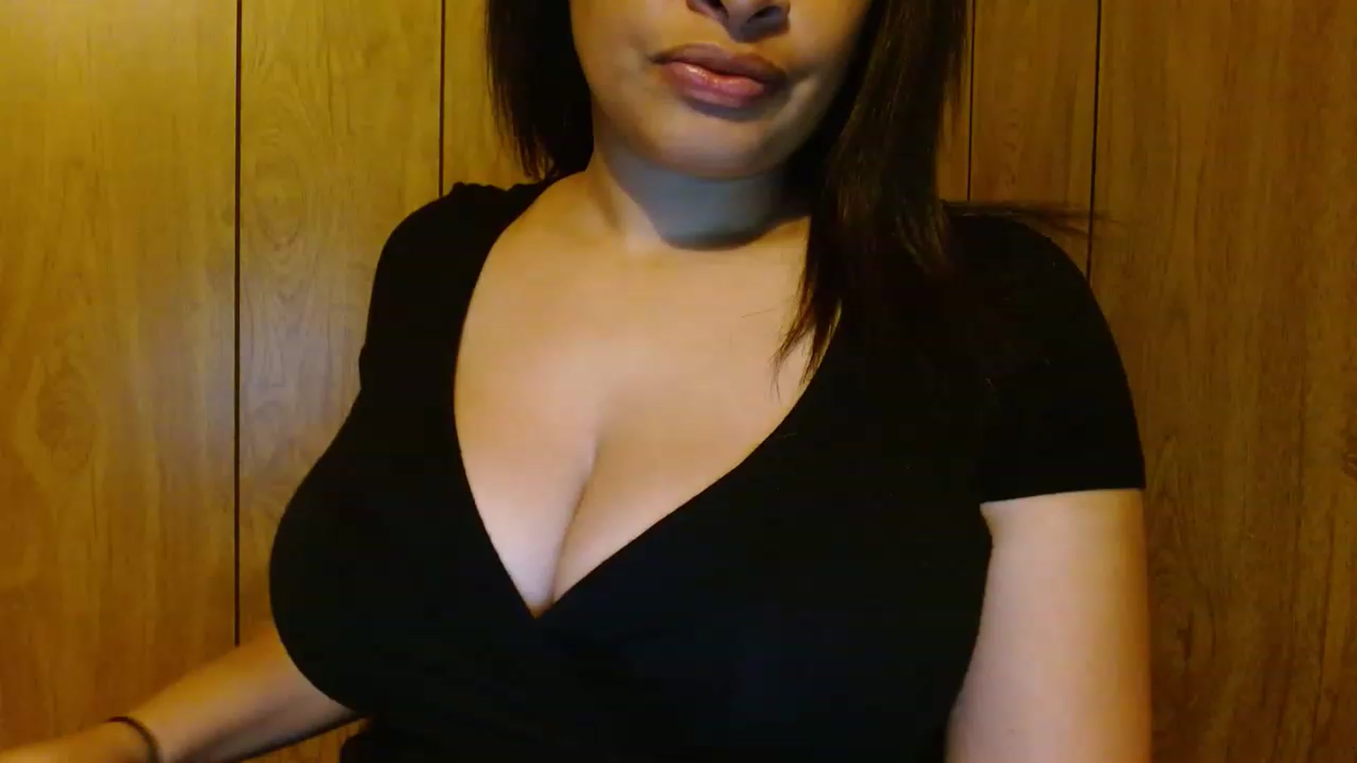 Gallery image thumbnail from Mixedebony's myfreecams stream on, 01/26/2023, 13:32 image 1 of 20