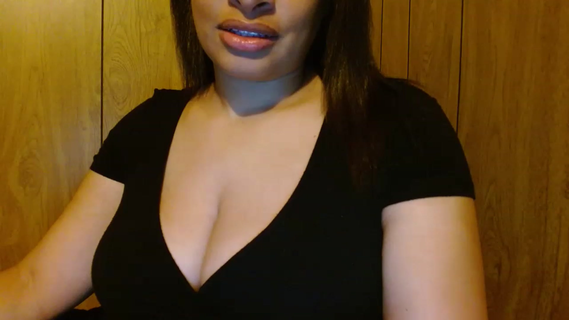 Gallery image thumbnail from Mixedebony's myfreecams stream on, 01/26/2023, 13:32 image 3 of 20