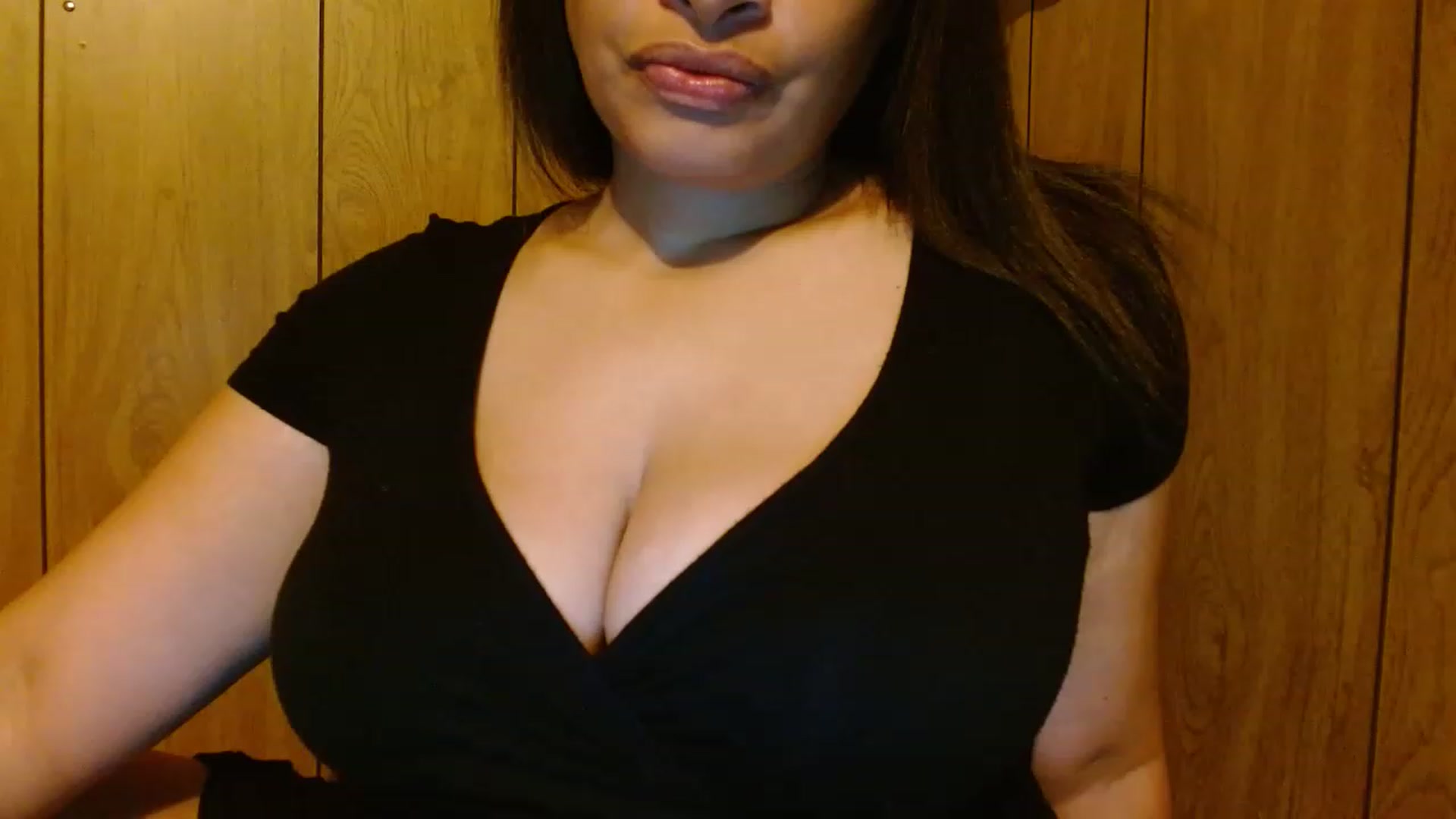 Gallery image thumbnail from Mixedebony's myfreecams stream on, 01/26/2023, 13:32 image 7 of 20
