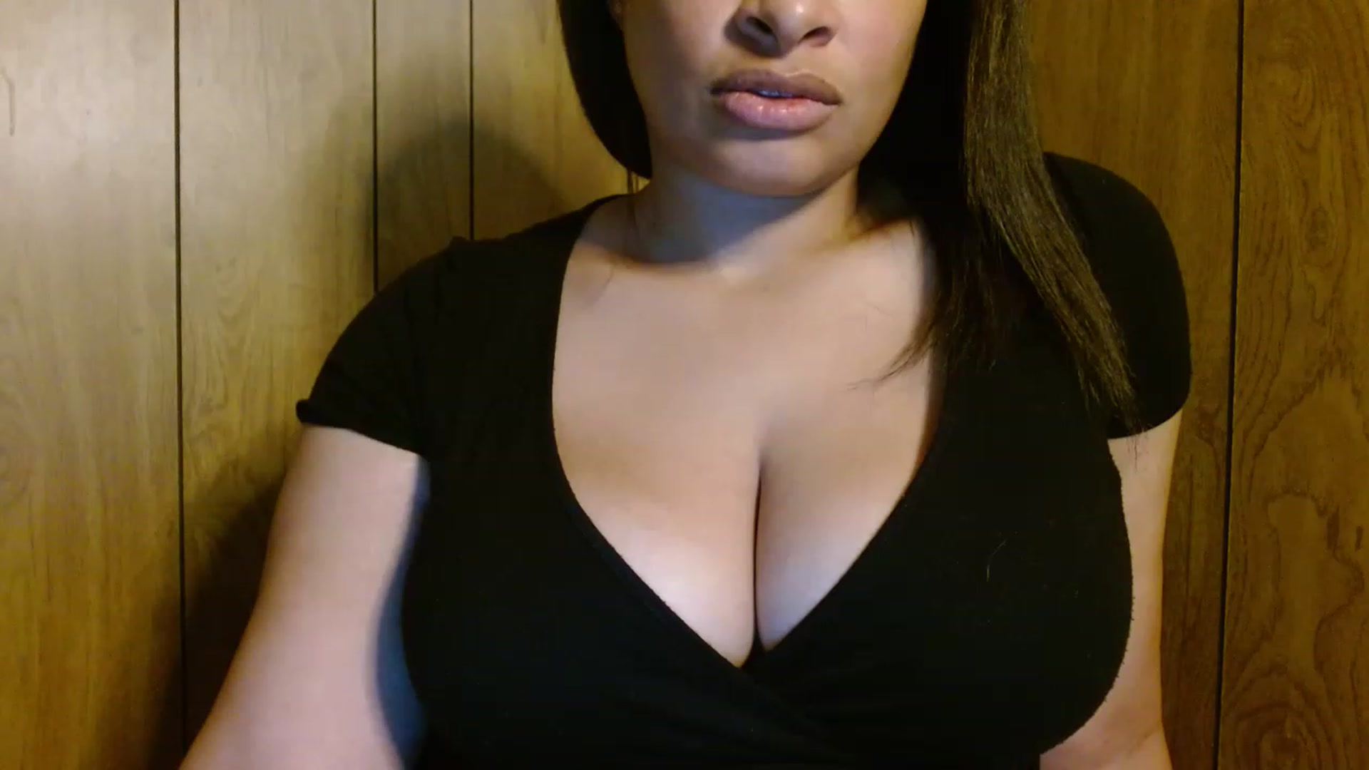 Gallery image thumbnail from Mixedebony's myfreecams stream on, 02/06/2023, 17:58 image 13 of 20