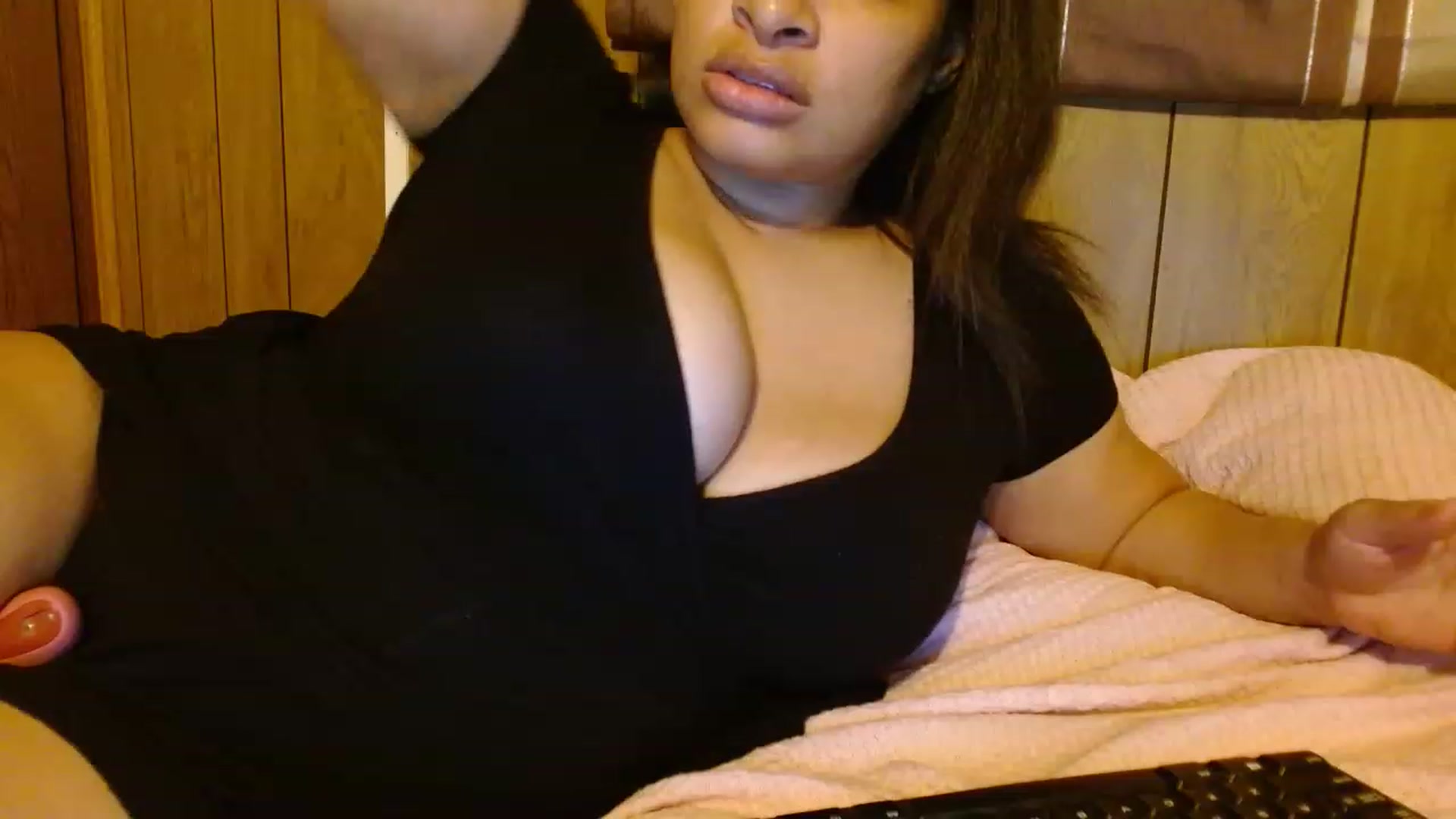 Gallery image thumbnail from Mixedebony's myfreecams stream on, 02/23/2023, 15:13 image 7 of 20
