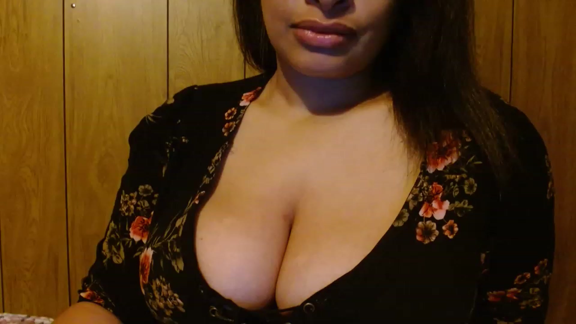 Gallery image thumbnail from Mixedebony's myfreecams stream on, 02/24/2023, 15:54 image 15 of 20
