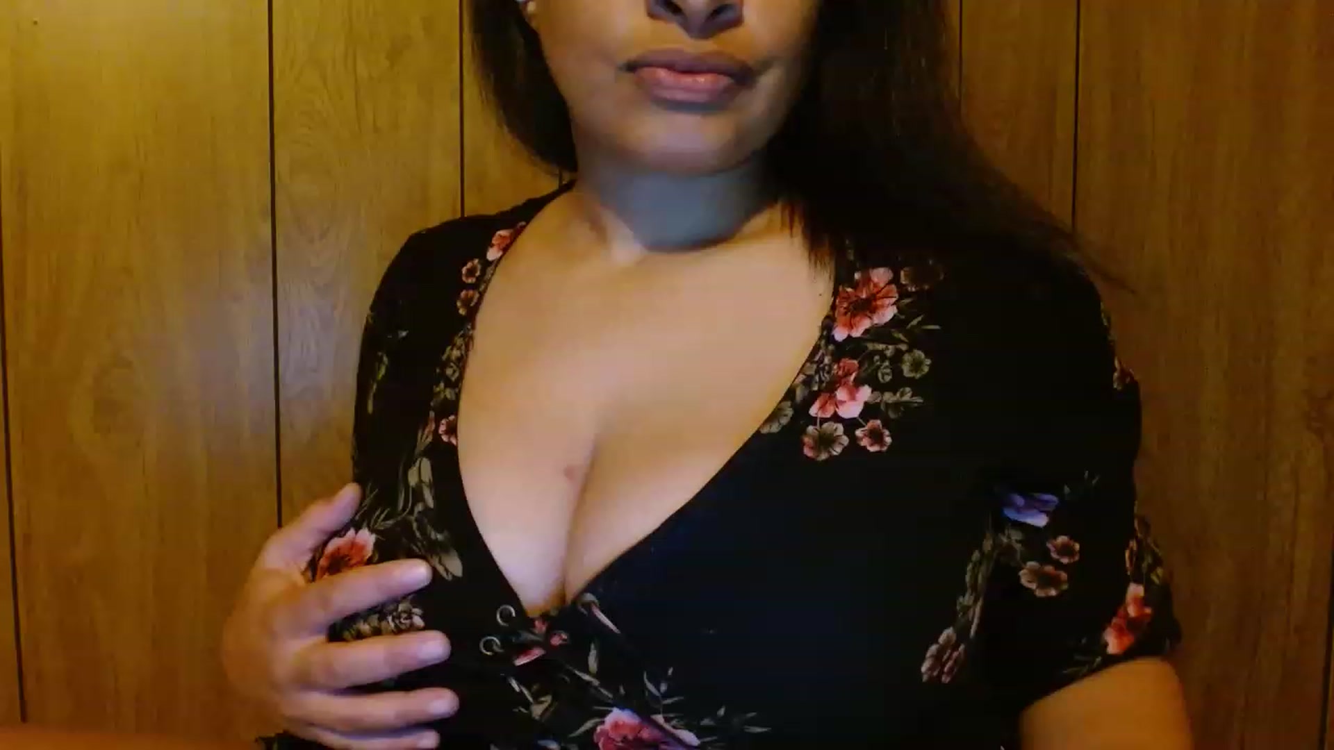Gallery image thumbnail from Mixedebony's myfreecams stream on, 02/24/2023, 18:03 image 1 of 20