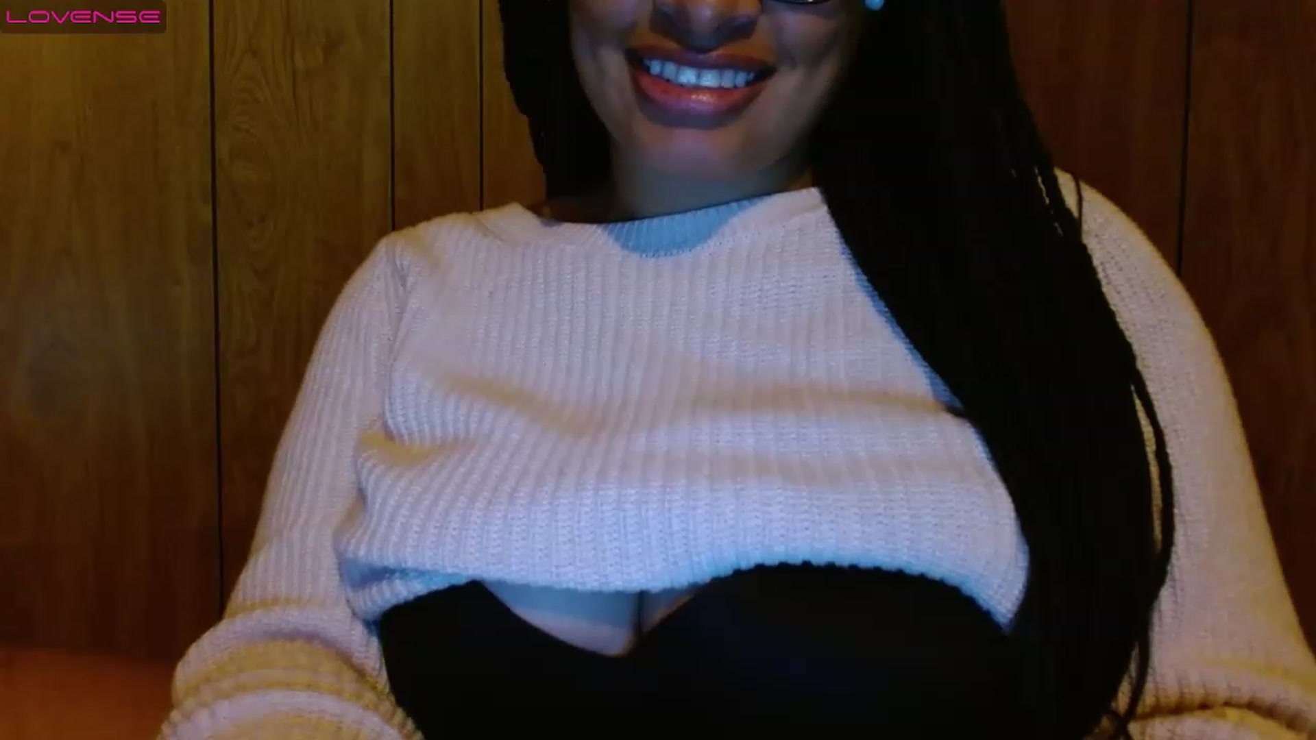 Gallery image thumbnail from Mixedebony's myfreecams stream on, 03/23/2023, 17:07 image 20 of 20