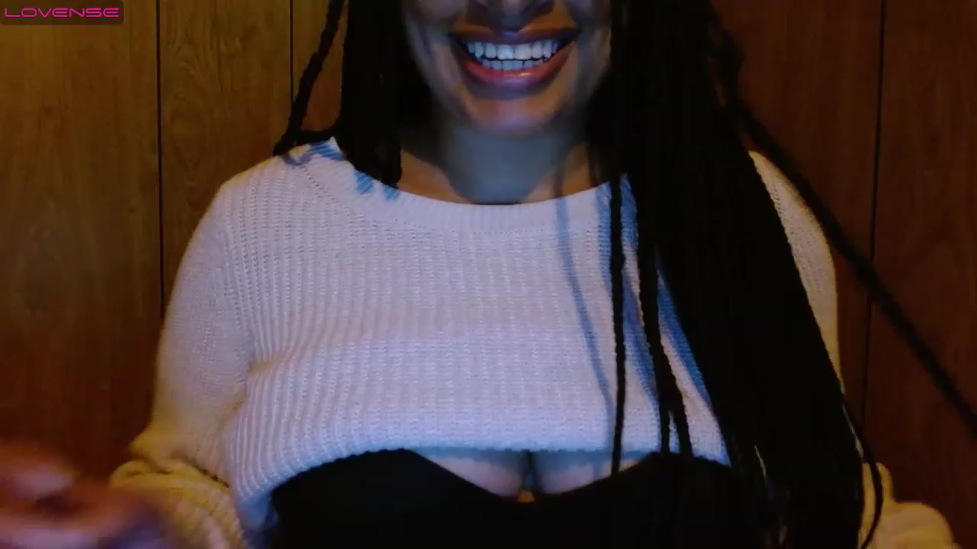 Gallery image thumbnail from Mixedebony's myfreecams stream on, 03/23/2023, 17:07 image 5 of 20