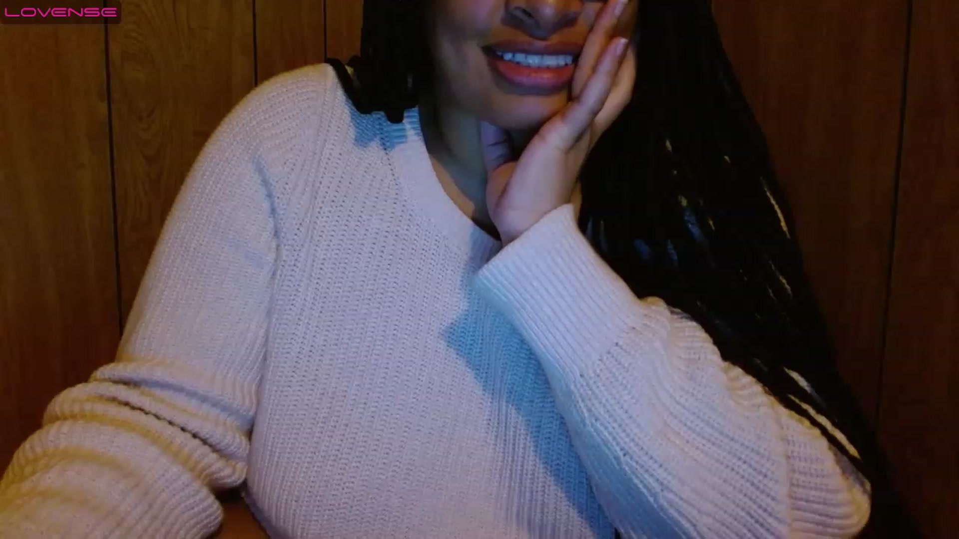 Gallery image thumbnail from Mixedebony's myfreecams stream on, 03/23/2023, 19:31 image 5 of 20