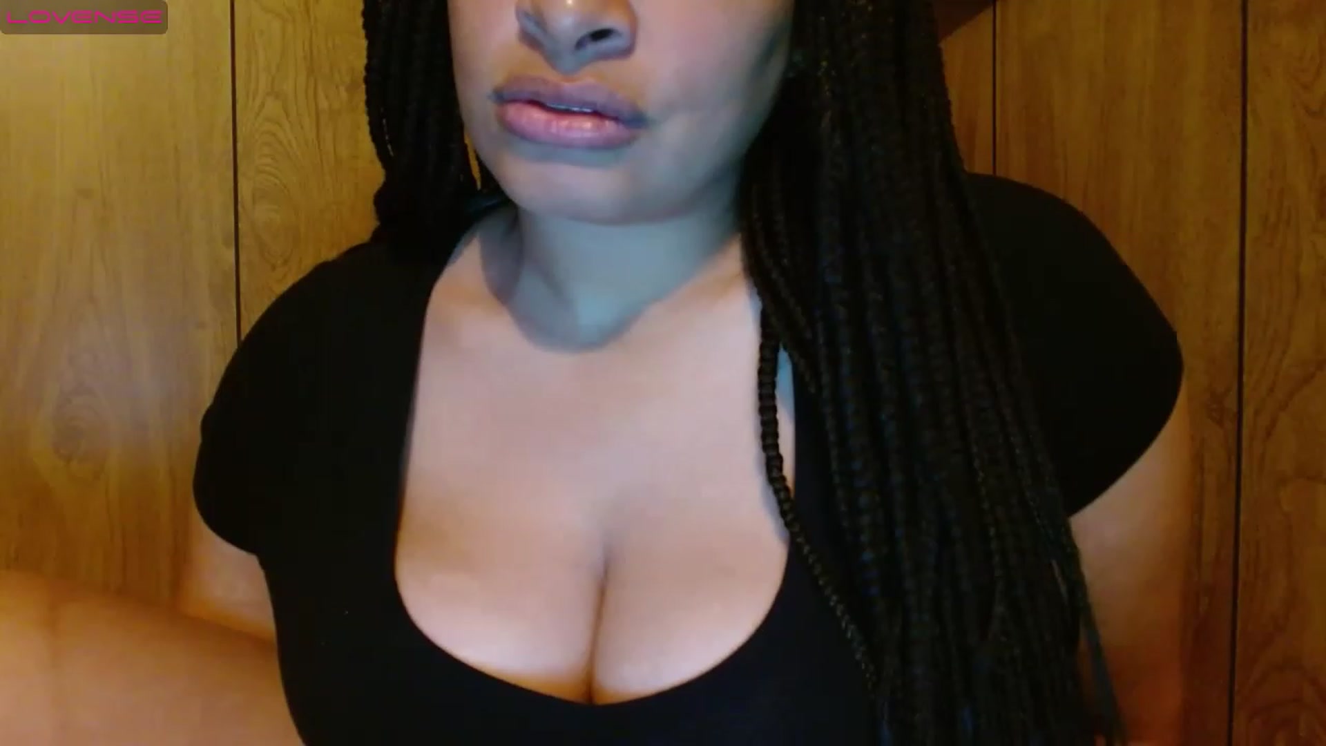 Gallery image thumbnail from Mixedebony's myfreecams stream on, 03/27/2023, 19:22 image 14 of 20