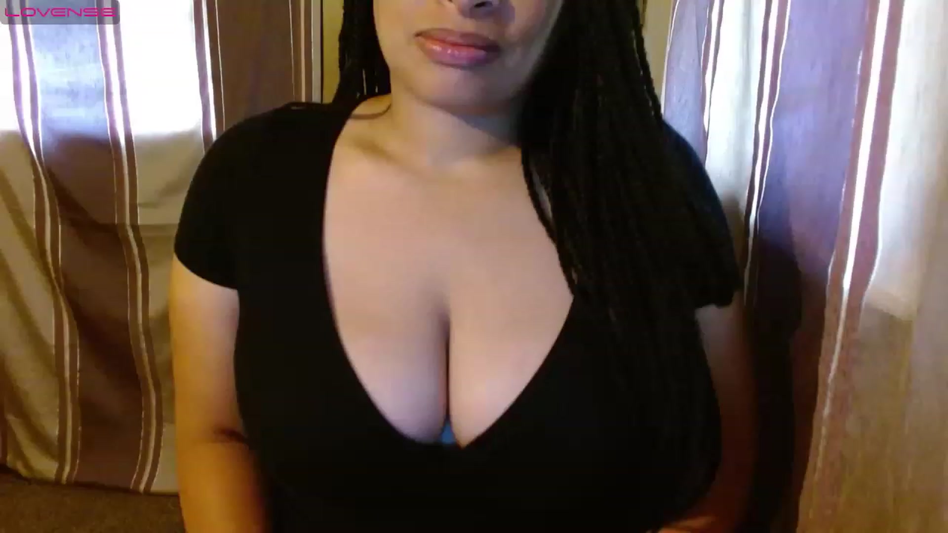 Gallery image thumbnail from Mixedebony's myfreecams stream on, 03/31/2023, 16:25 image 13 of 20