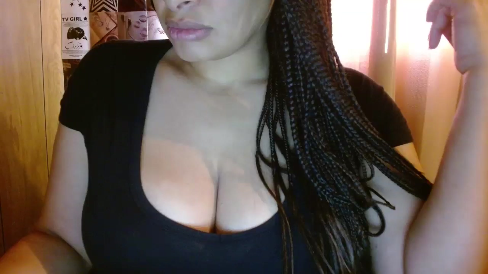 Gallery image thumbnail from Mixedebony's myfreecams stream on, 01/13/2026, 15:37 image 20 of 20