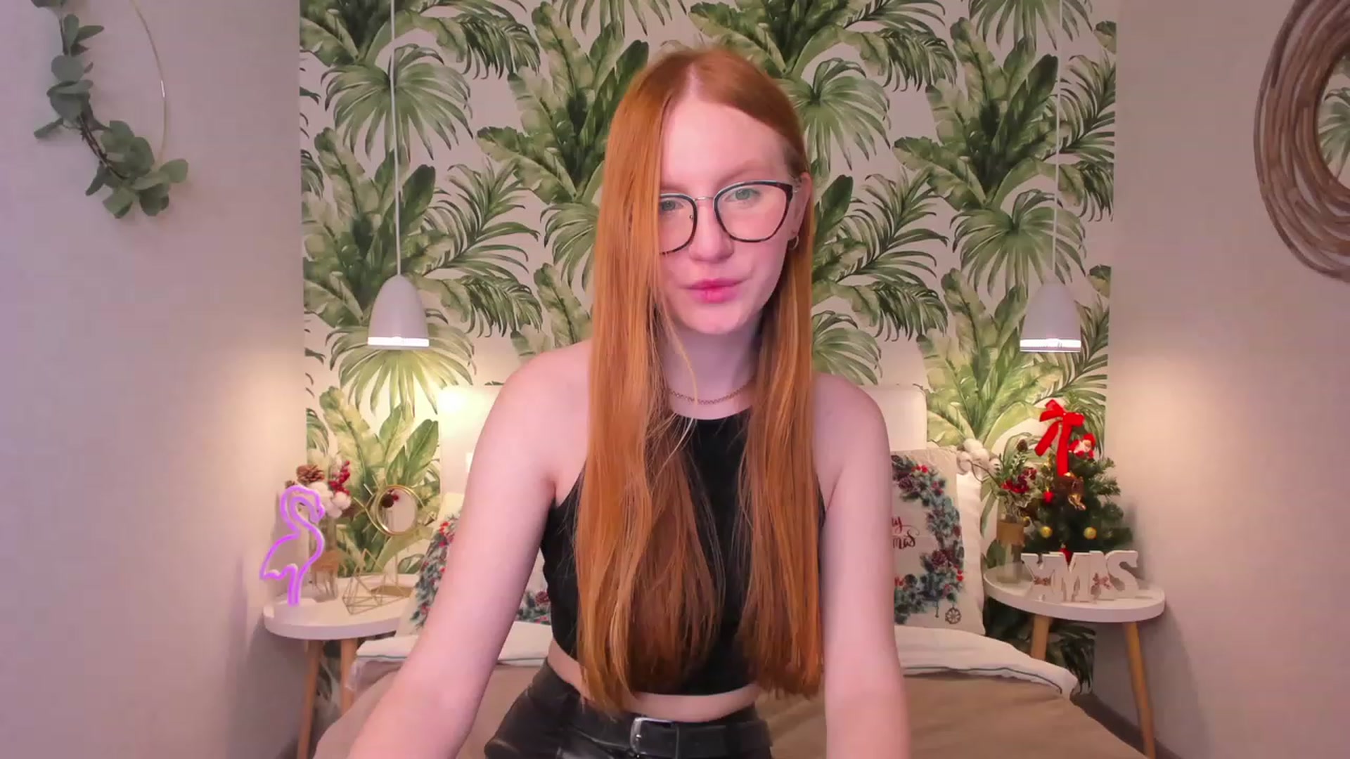 Gallery image thumbnail from MiyaFoxy's myfreecams stream on, 12/24/2022, 15:53 image 17 of 20