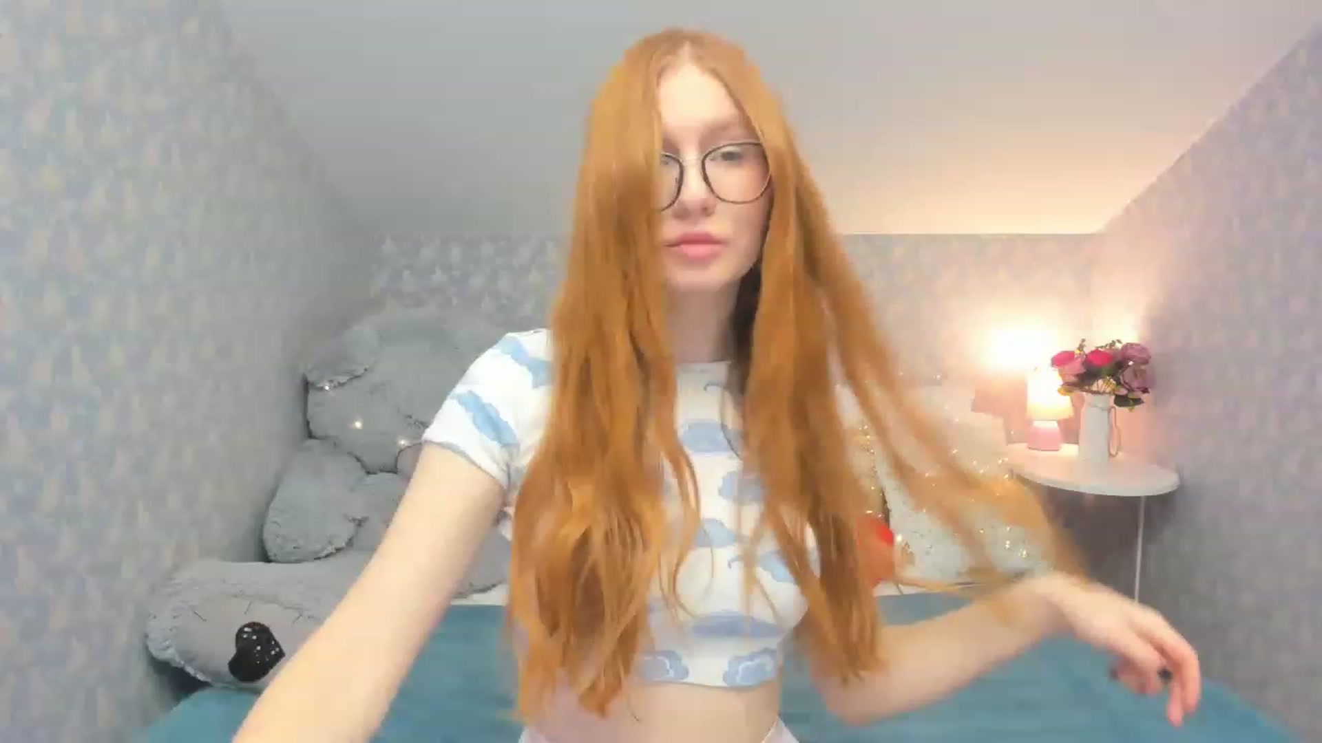 Gallery image thumbnail from MiyaFoxy's myfreecams stream on, 01/21/2023, 12:27 image 1 of 20