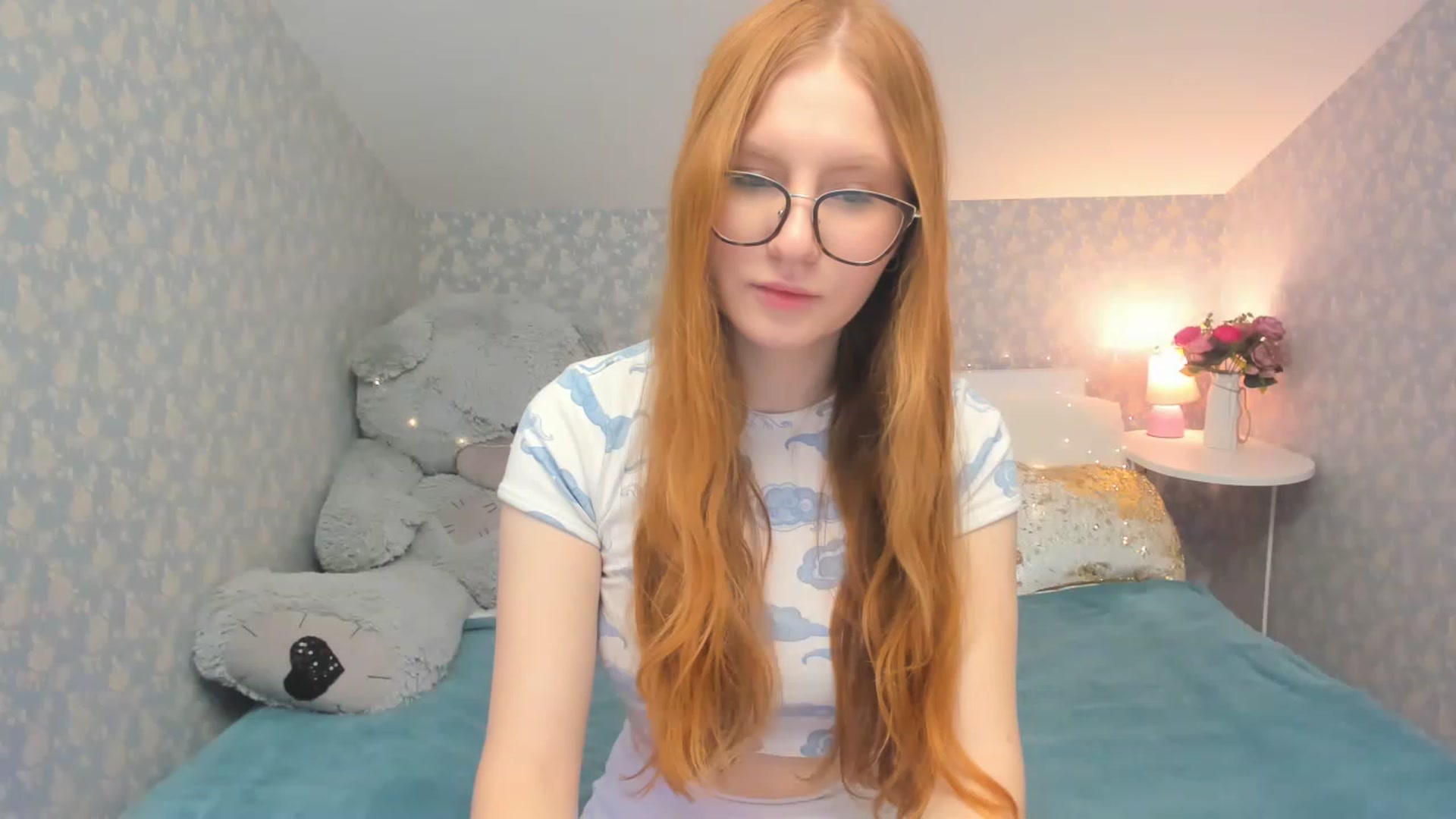 Gallery image thumbnail from MiyaFoxy's myfreecams stream on, 01/21/2023, 12:27 image 11 of 20