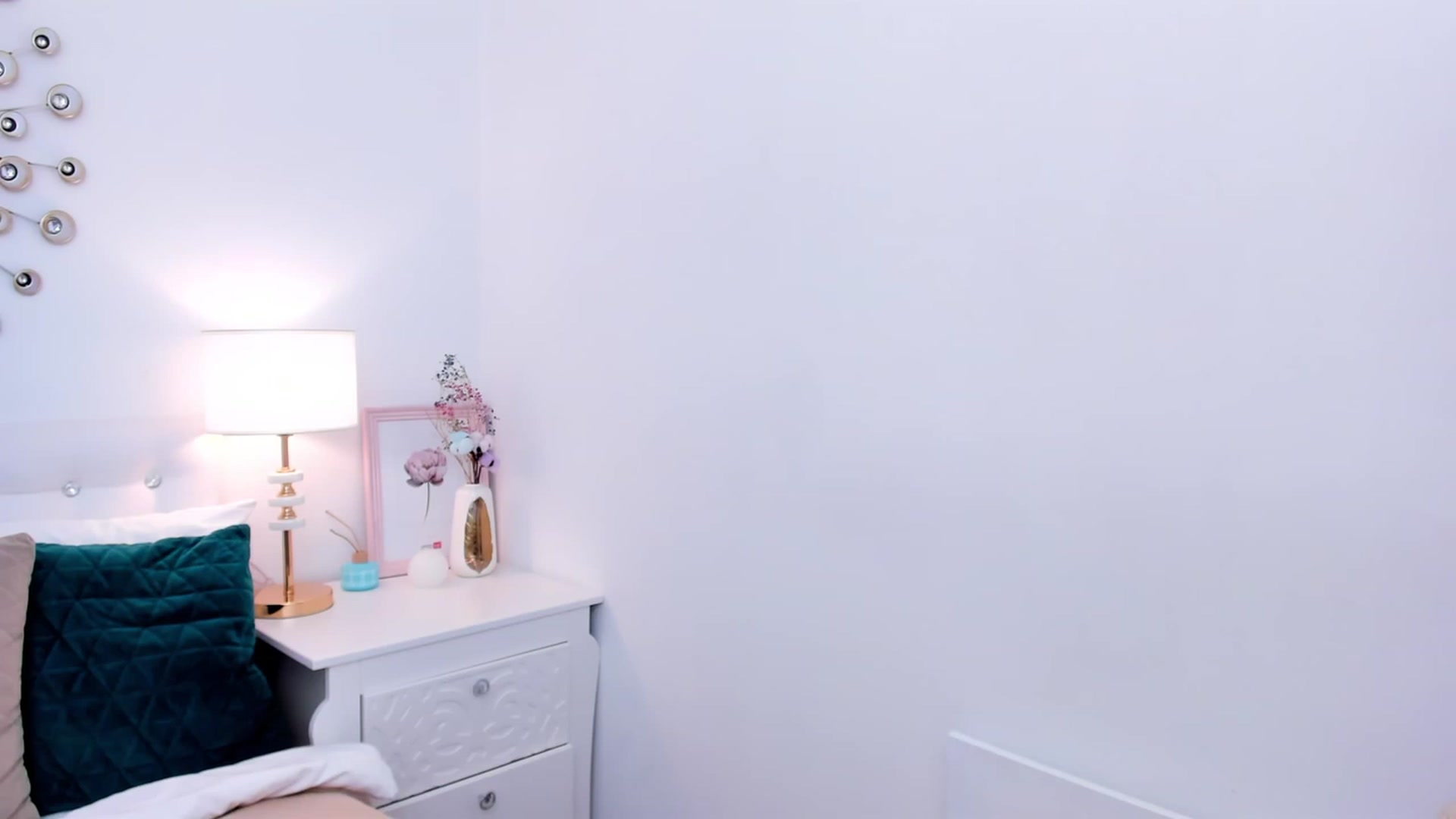 Gallery image thumbnail from MiyaFoxy's myfreecams stream on, 03/04/2023, 09:30 image 14 of 20