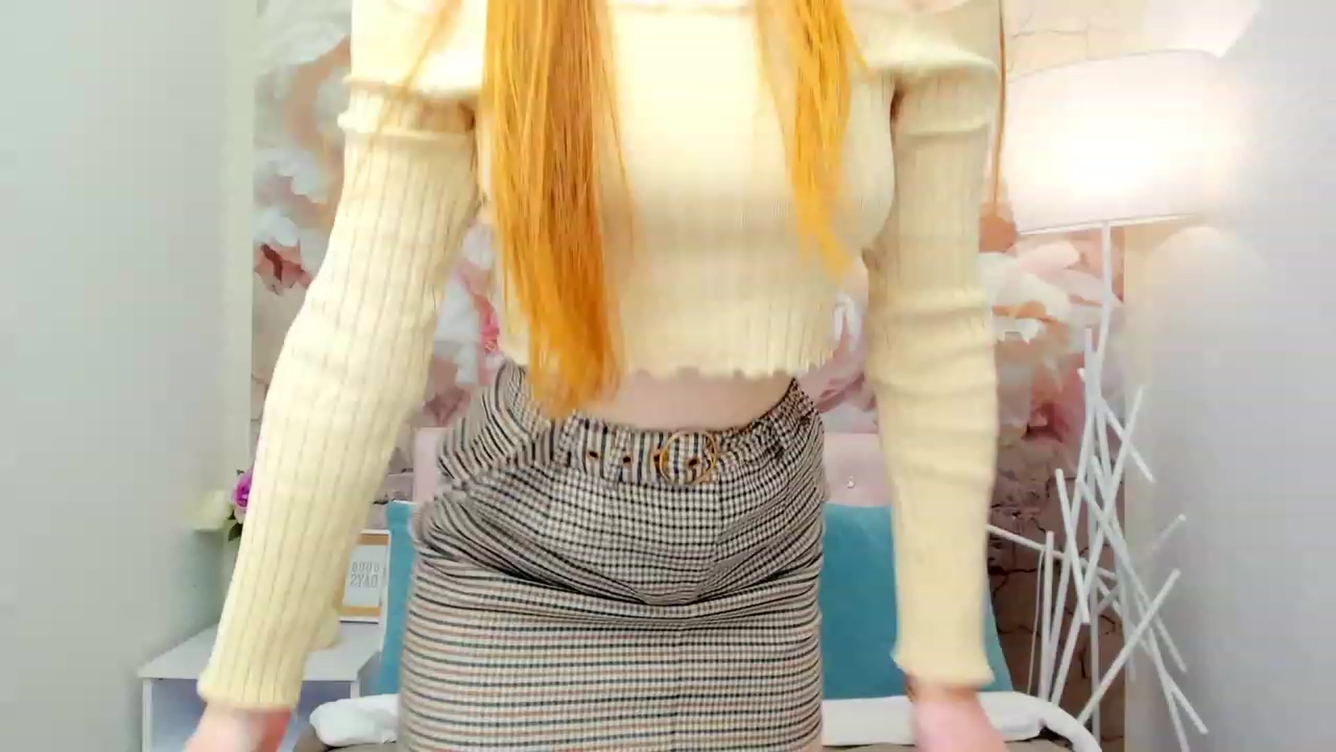 Gallery image thumbnail from MiyaFoxy's myfreecams stream on, 03/25/2023, 15:41 image 5 of 20