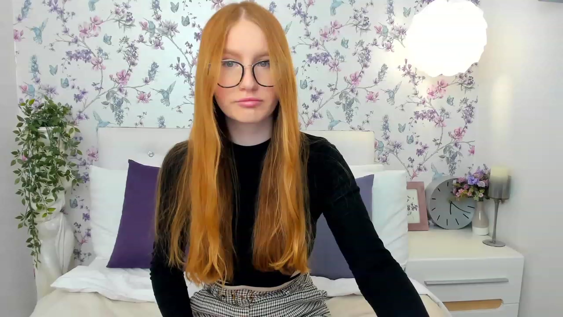 Gallery image thumbnail from MiyaFoxy's myfreecams stream on, 05/12/2023, 14:08 image 18 of 20