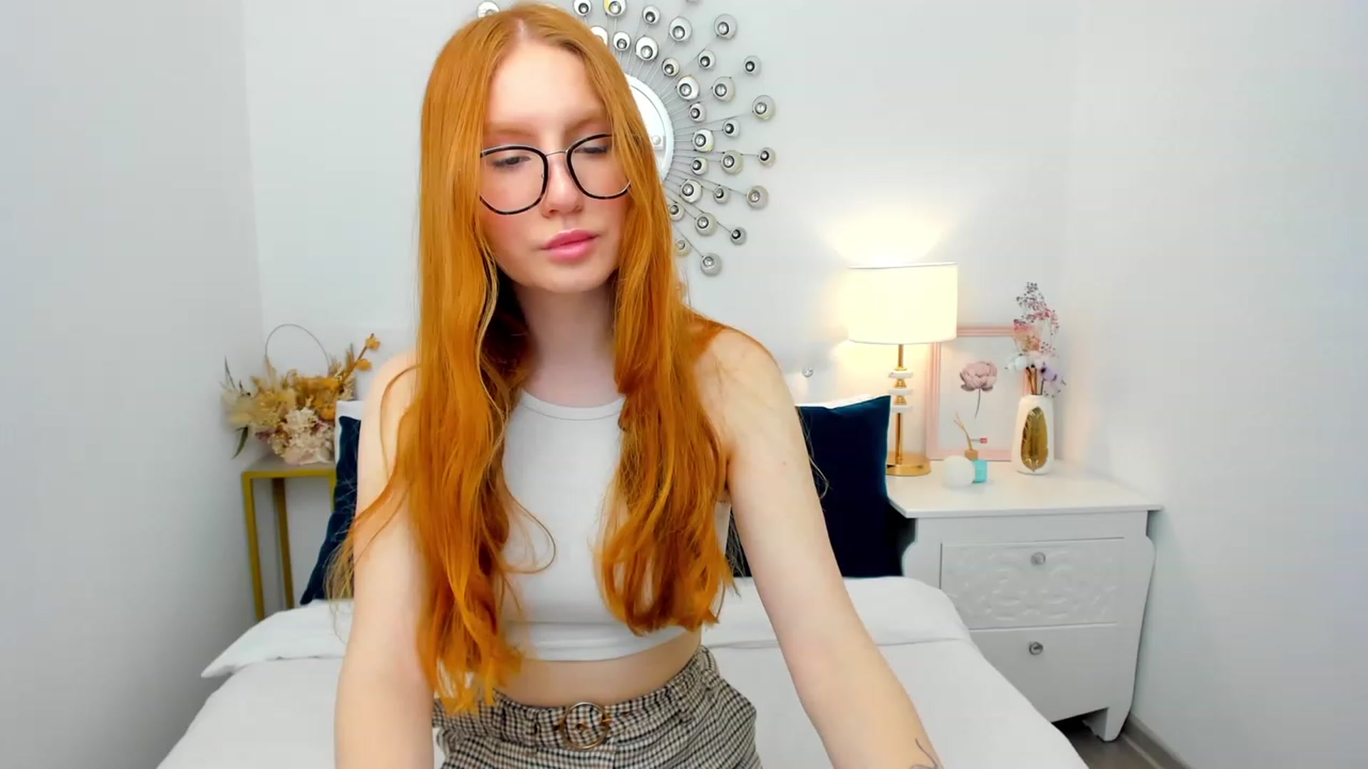 Gallery image thumbnail from MiyaFoxy's myfreecams stream on, 05/27/2023, 12:35 image 7 of 20