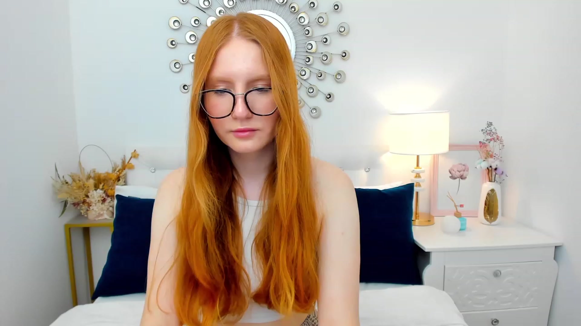 Gallery image thumbnail from MiyaFoxy's myfreecams stream on, 05/27/2023, 12:35 image 12 of 20