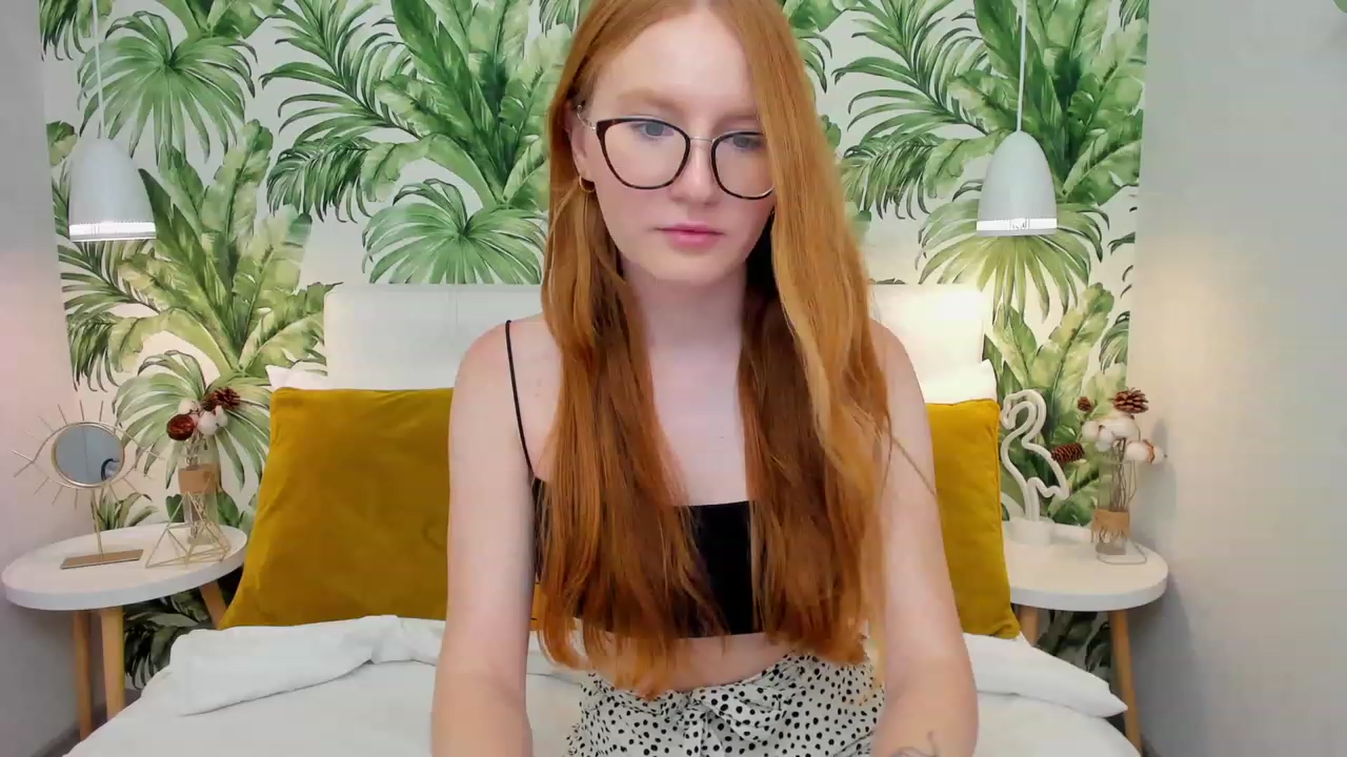 Gallery image thumbnail from MiyaFoxy's myfreecams stream on, 06/25/2023, 18:55 image 2 of 20