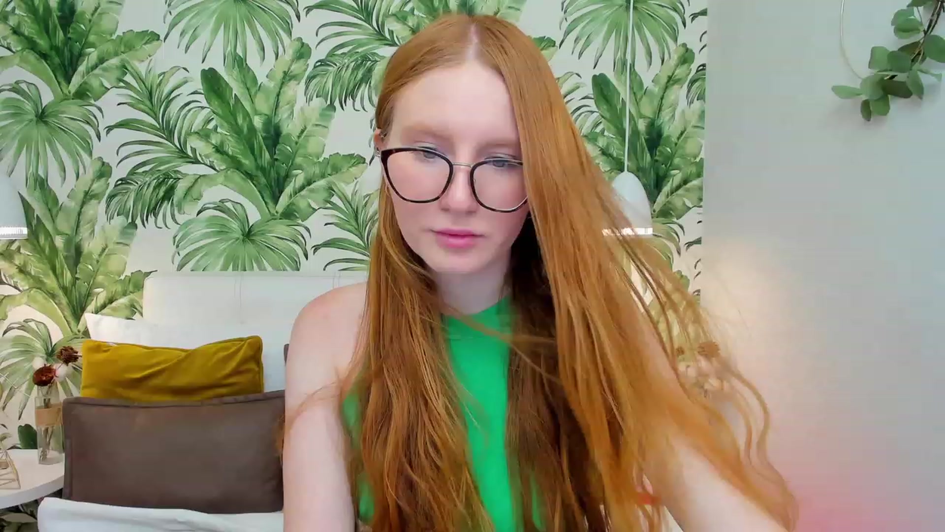 Gallery image thumbnail from MiyaFoxy's myfreecams stream on, 06/29/2023, 18:57 image 16 of 20