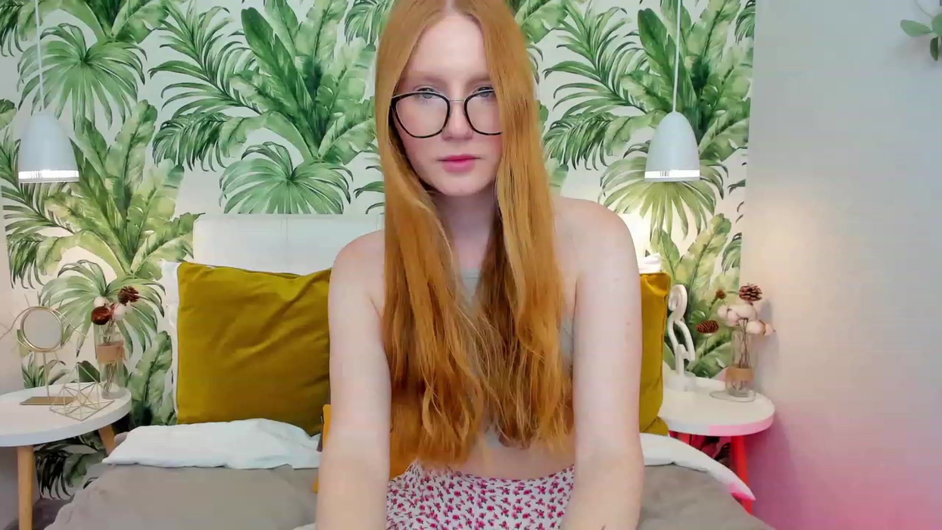 Gallery image thumbnail from MiyaFoxy's myfreecams stream on, 07/02/2023, 14:51 image 10 of 20
