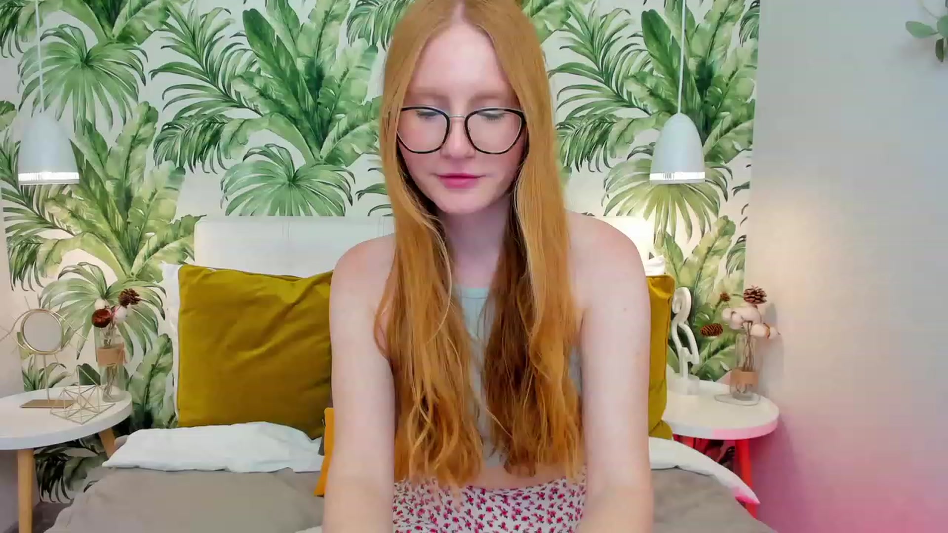 Gallery image thumbnail from MiyaFoxy's myfreecams stream on, 07/02/2023, 14:51 image 15 of 20