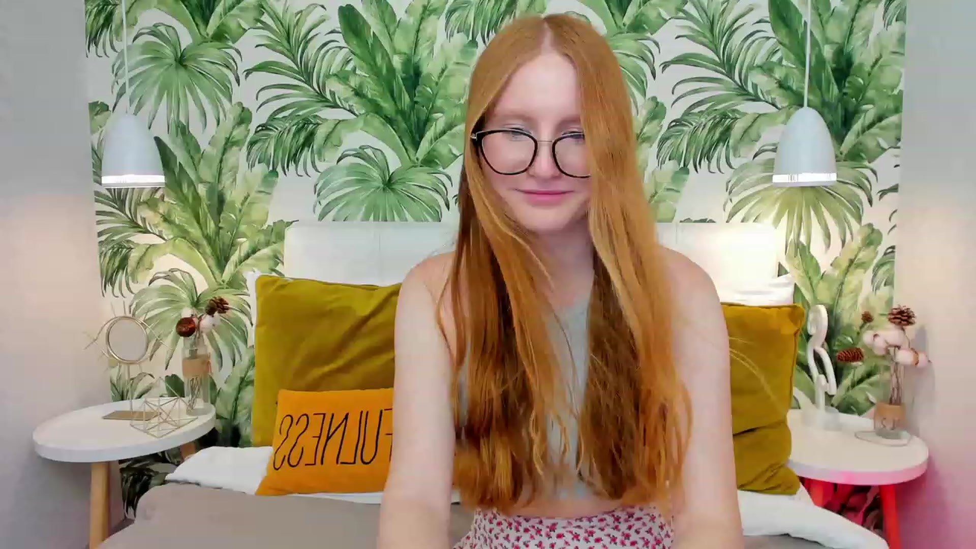 Gallery image thumbnail from MiyaFoxy's myfreecams stream on, 07/02/2023, 16:38 image 5 of 20