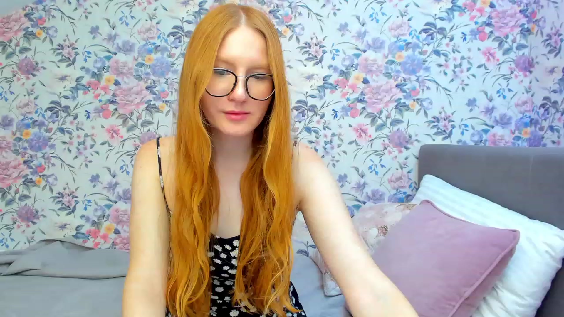 Gallery image thumbnail from MiyaFoxy's myfreecams stream on, 07/25/2023, 16:42 image 2 of 20