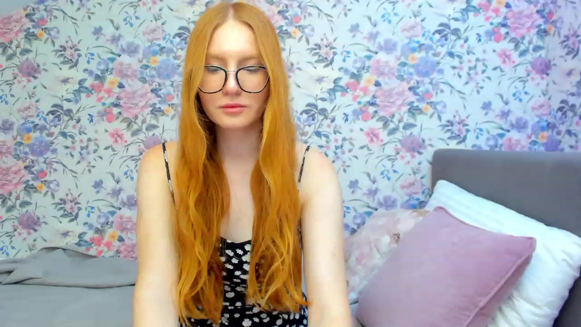 Gallery image thumbnail from MiyaFoxy's myfreecams stream on, 07/25/2023, 16:42 image 3 of 20