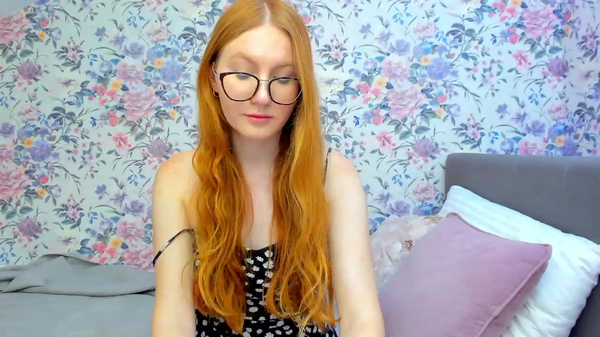 Gallery image thumbnail from MiyaFoxy's myfreecams stream on, 07/25/2023, 16:42 image 16 of 20