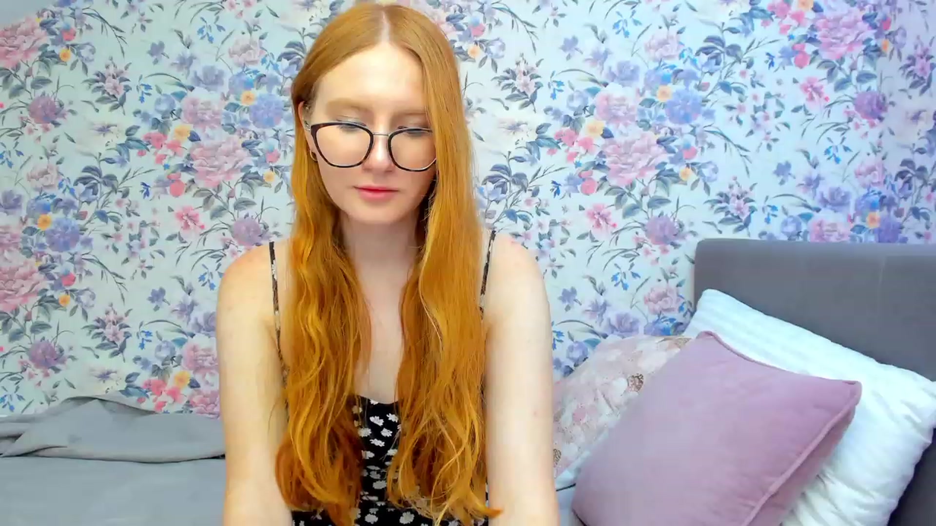 Gallery image thumbnail from MiyaFoxy's myfreecams stream on, 07/25/2023, 16:42 image 9 of 20