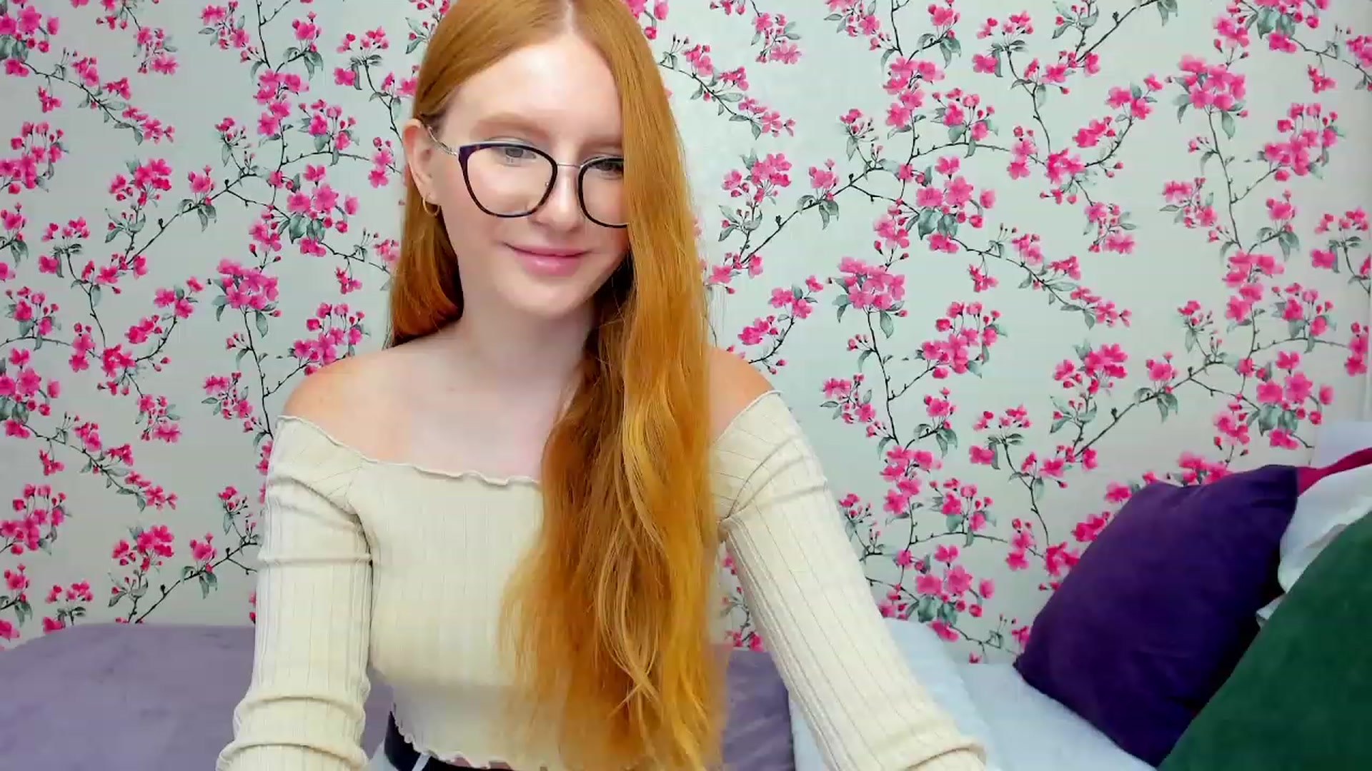 Gallery image thumbnail from MiyaFoxy's myfreecams stream on, 08/08/2023, 13:34 image 16 of 20