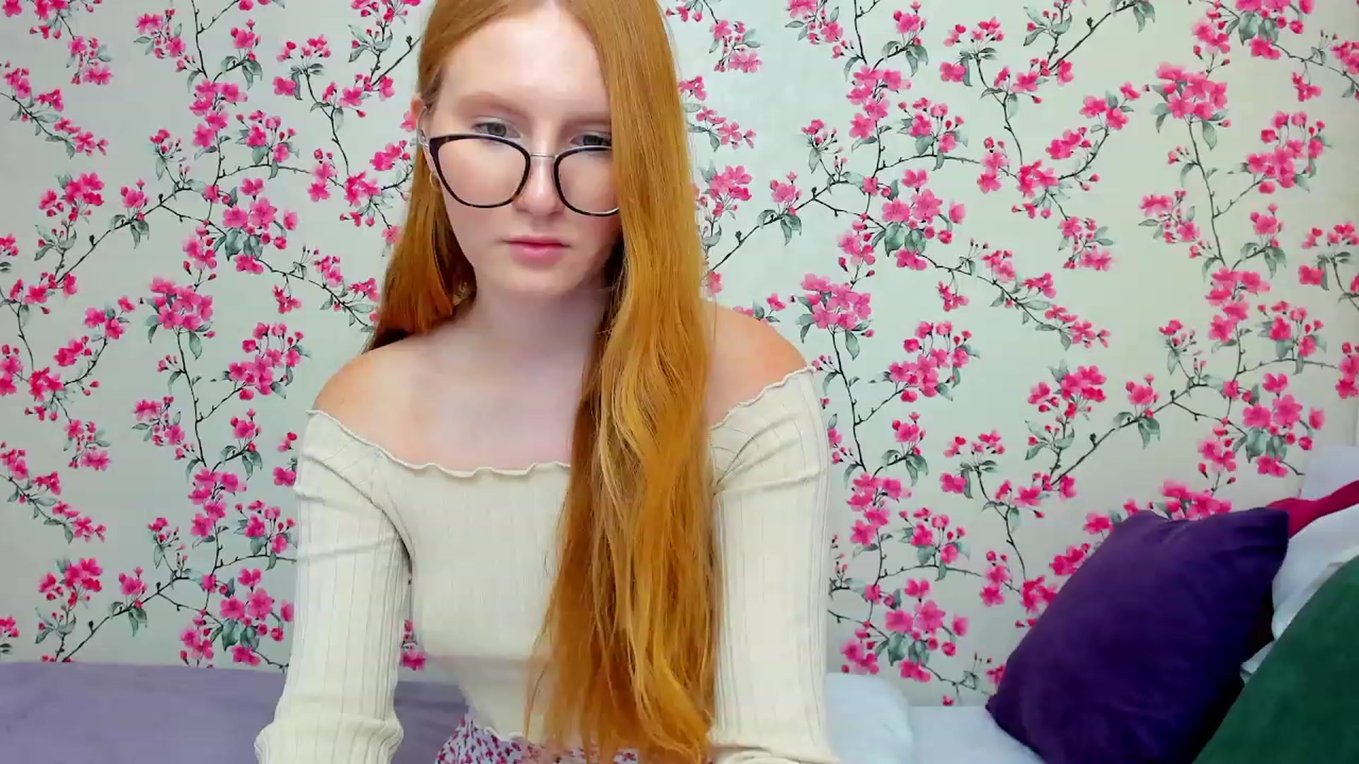 Gallery image thumbnail from MiyaFoxy's myfreecams stream on, 08/08/2023, 15:31 image 20 of 20
