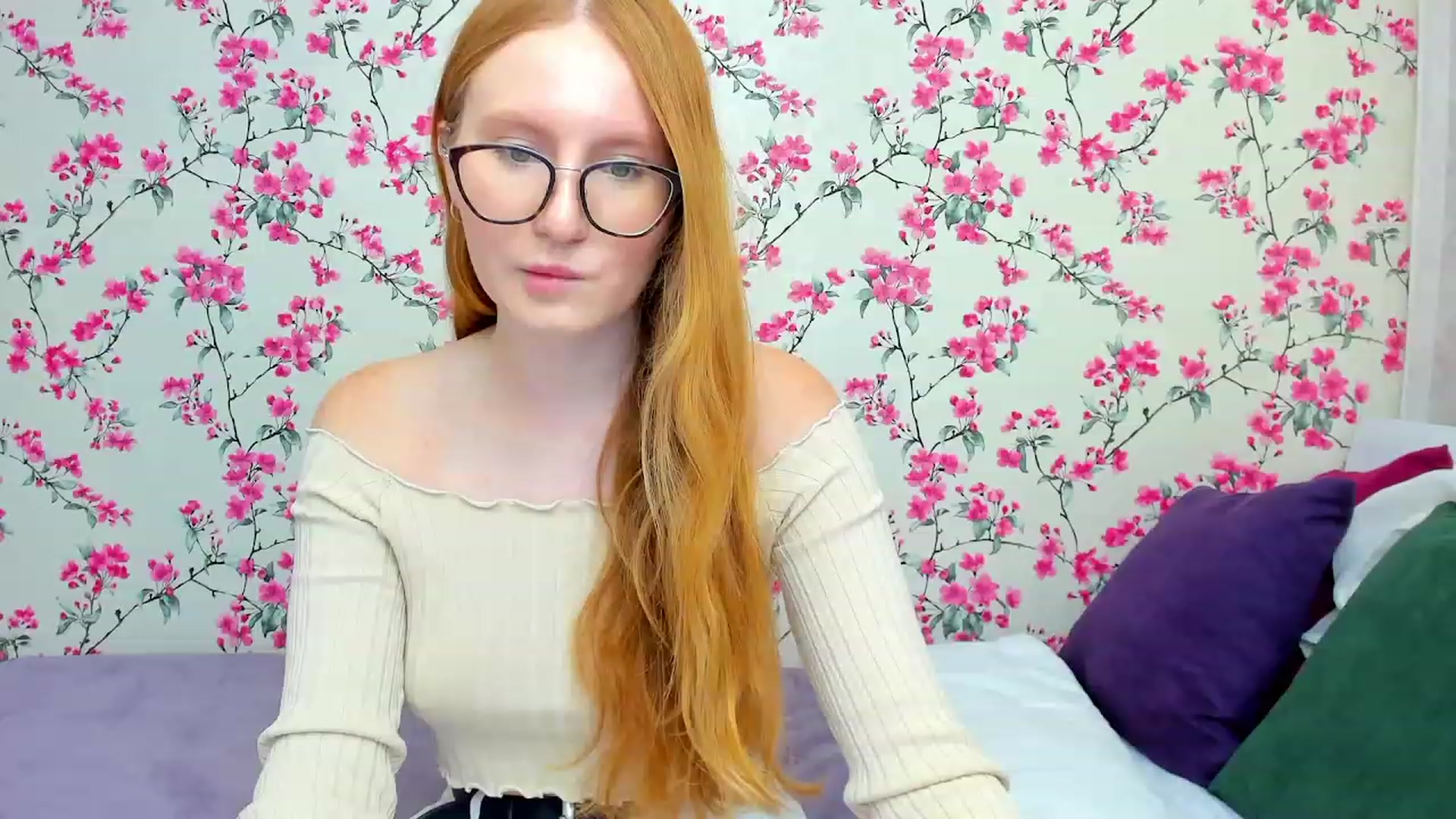 Gallery image thumbnail from MiyaFoxy's myfreecams stream on, 08/08/2023, 18:59 image 16 of 20